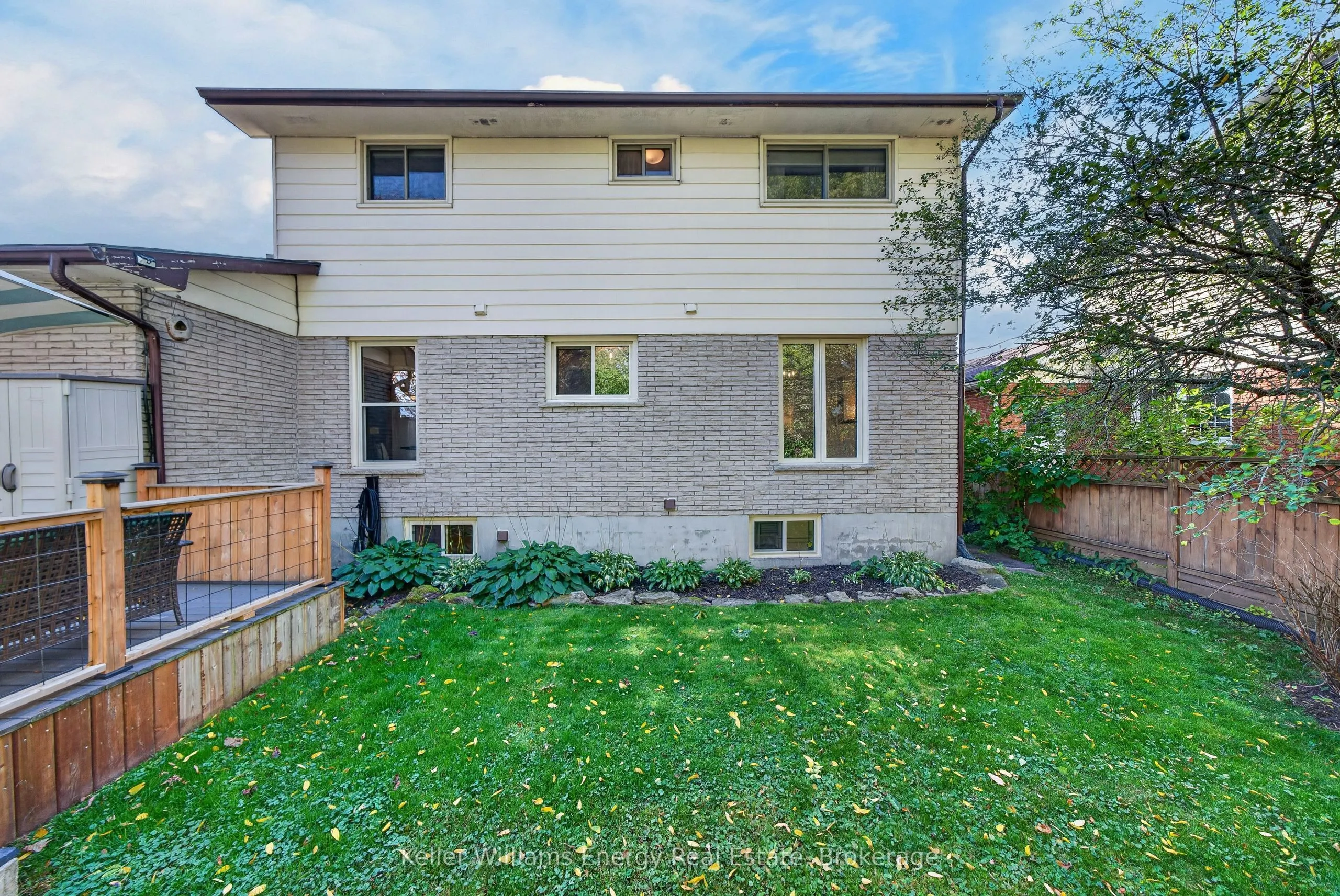 28 Briarwood Crescent