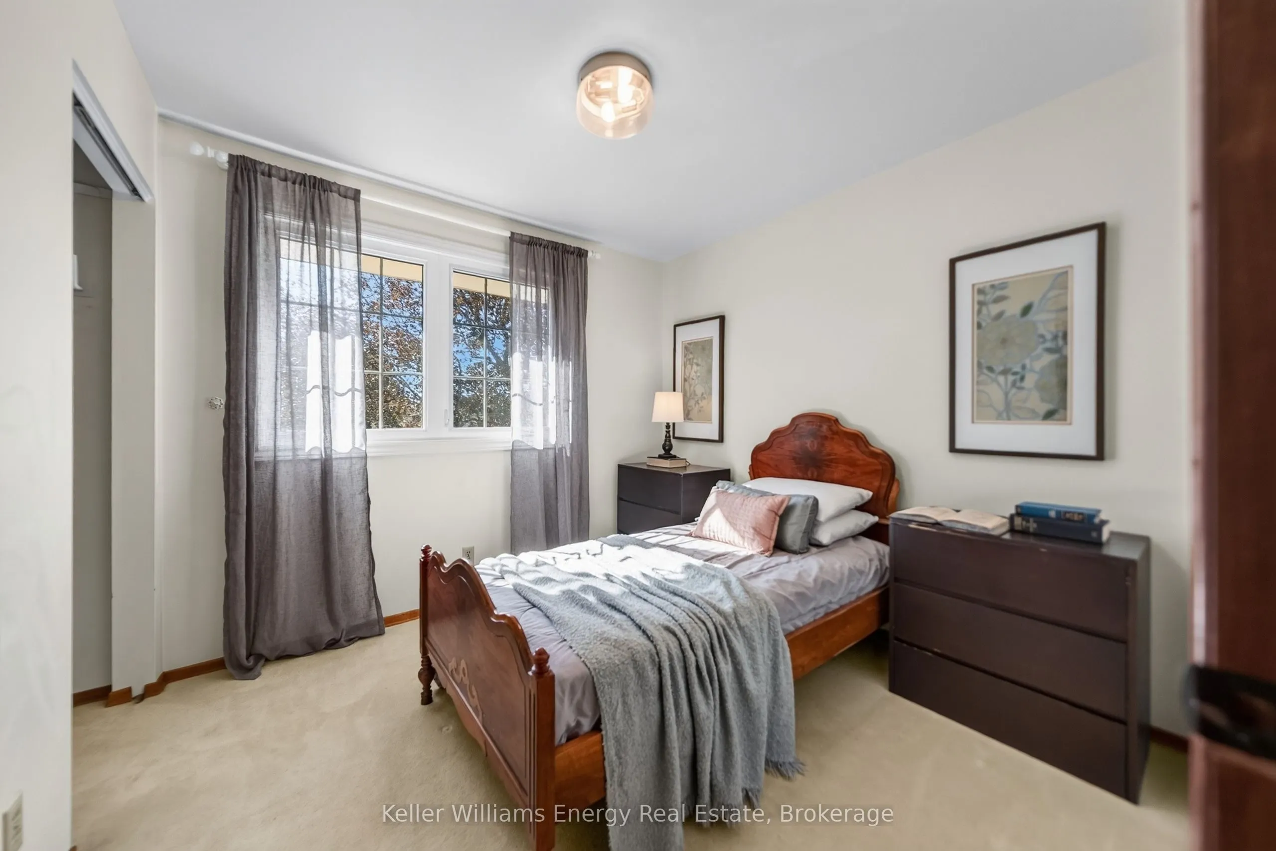 28 Briarwood Crescent
