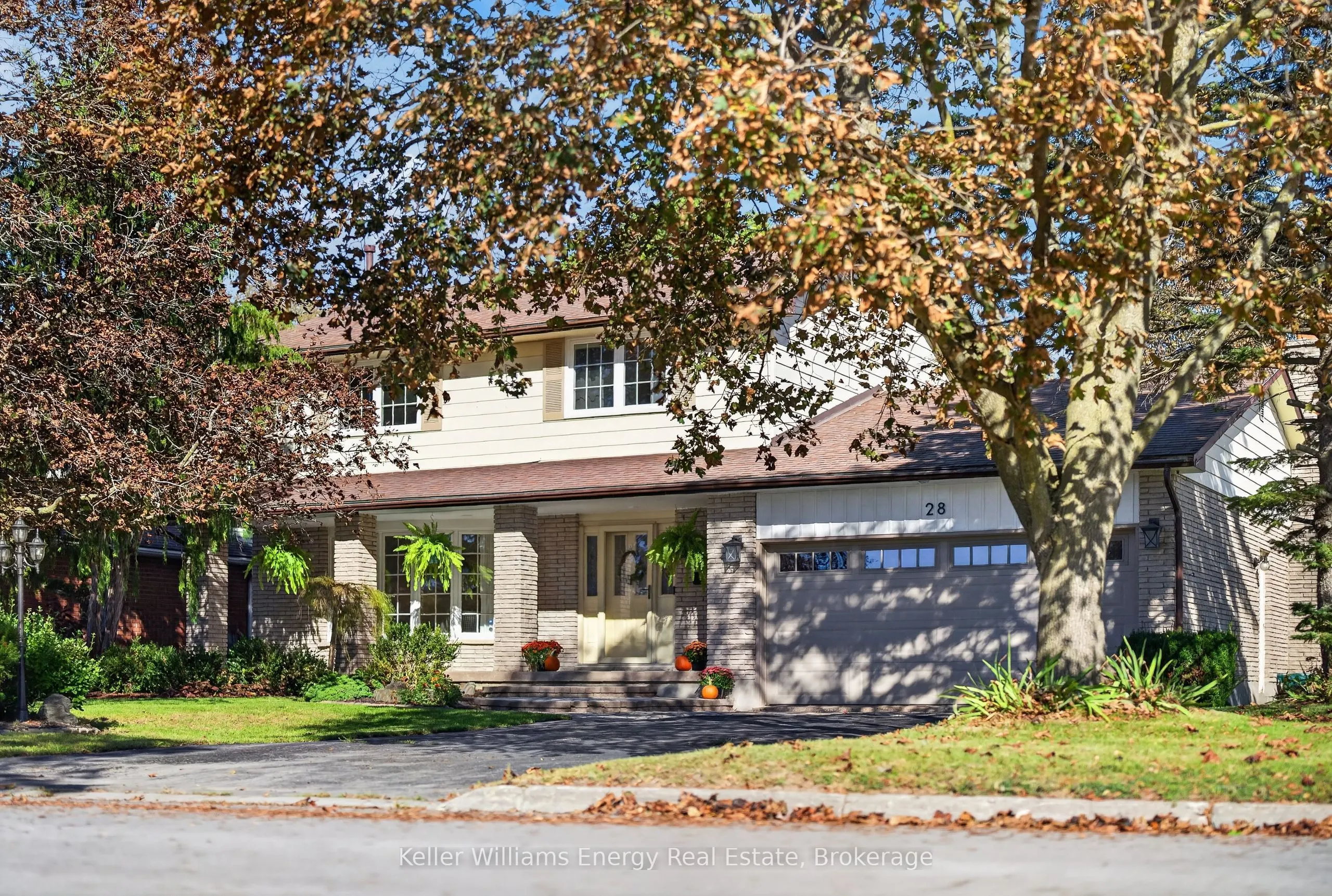28 Briarwood Crescent
