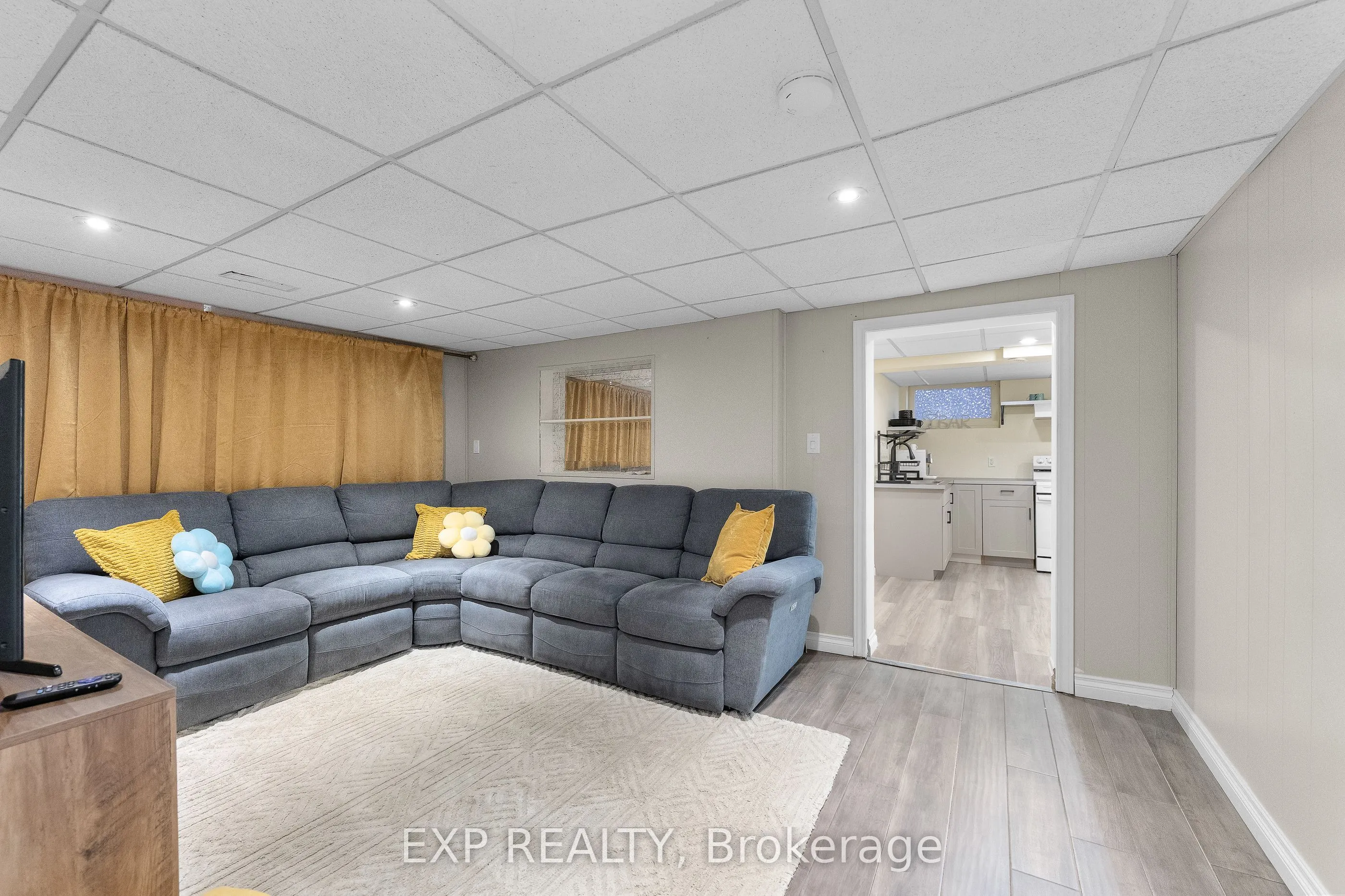13 Ridley Heights Road