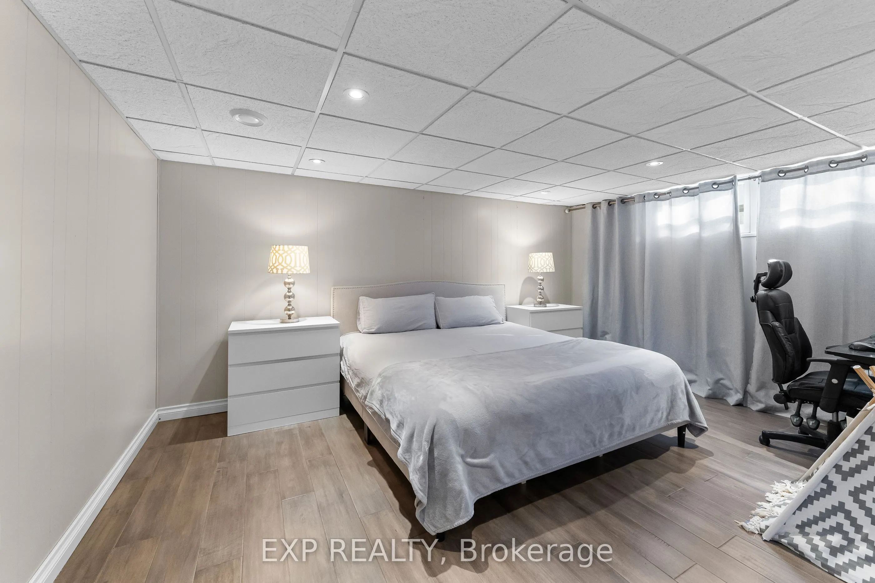 13 Ridley Heights Road