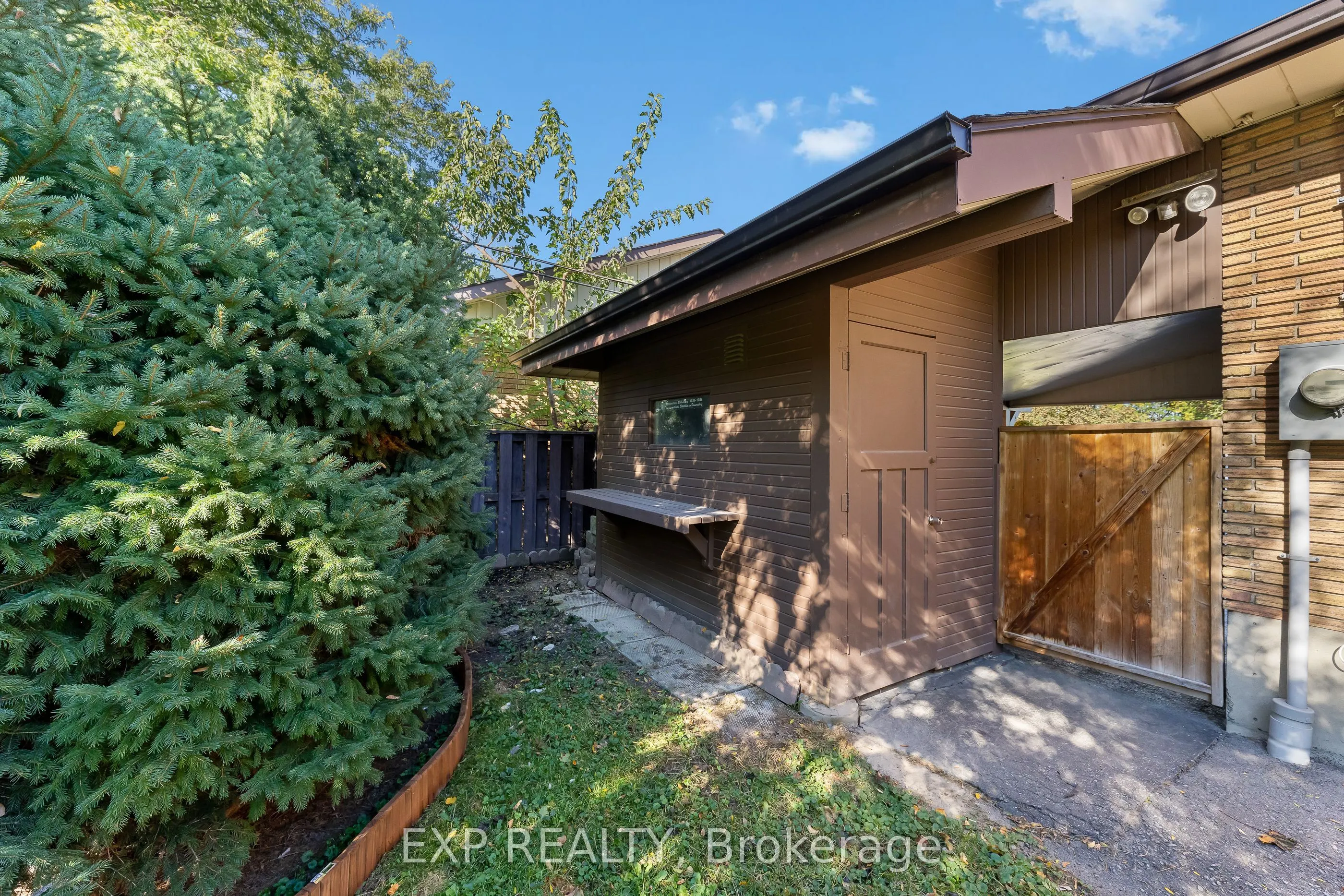 13 Ridley Heights Road