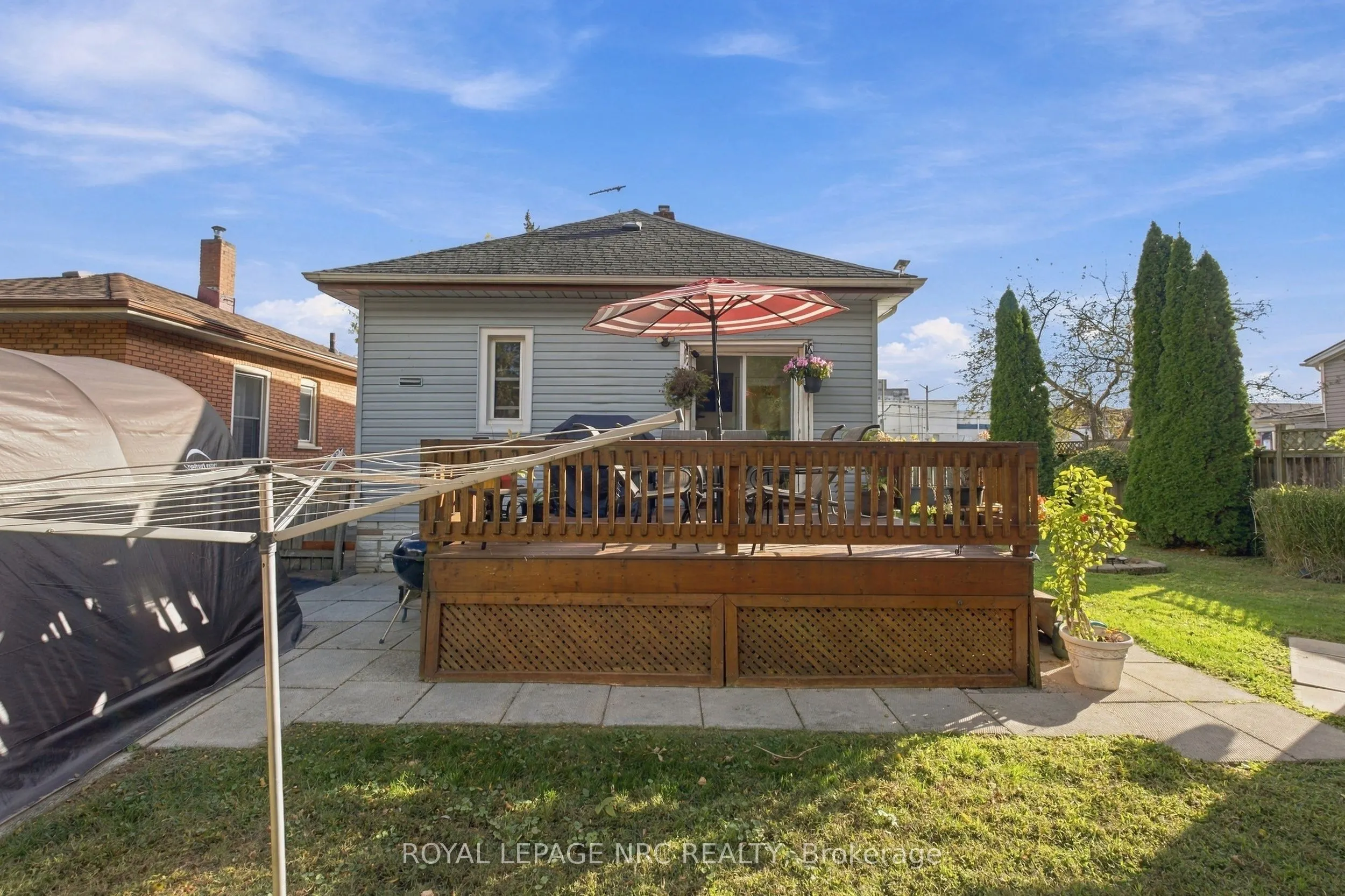 4455 Park Street E