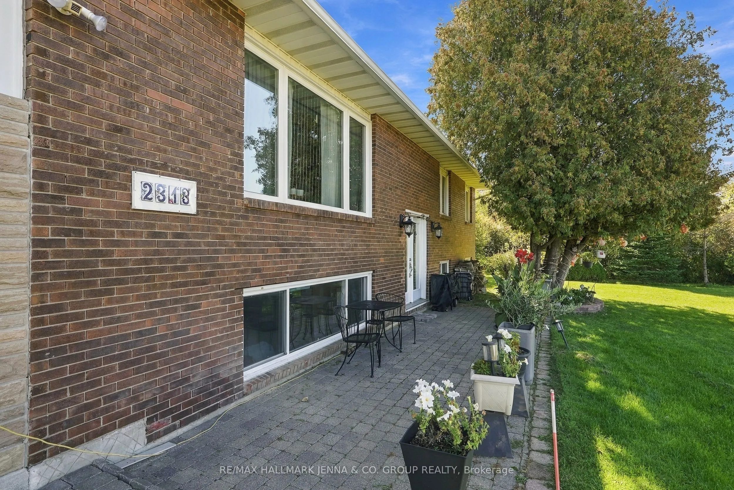 2313 8th Line Road