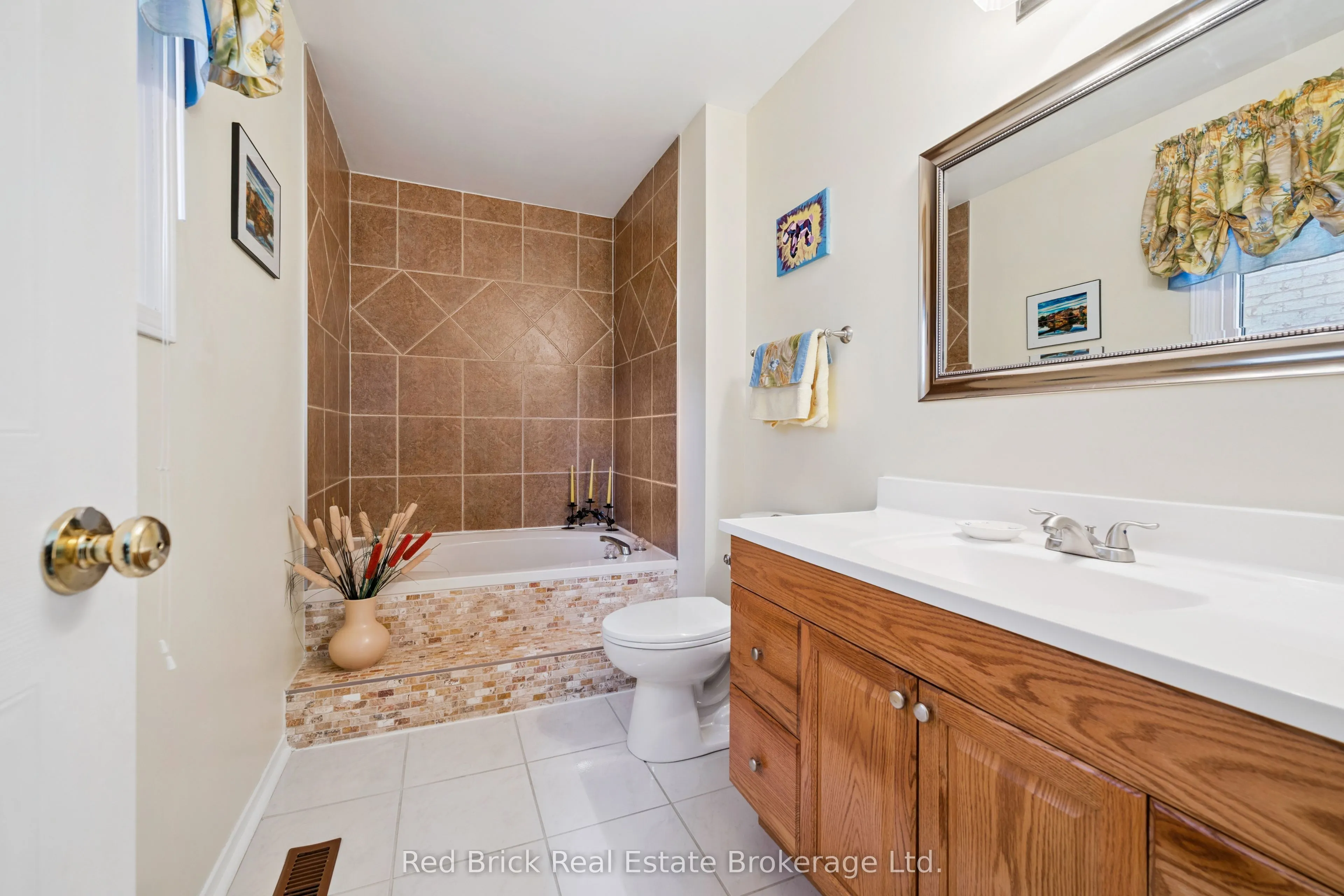 744 Woodhill Drive