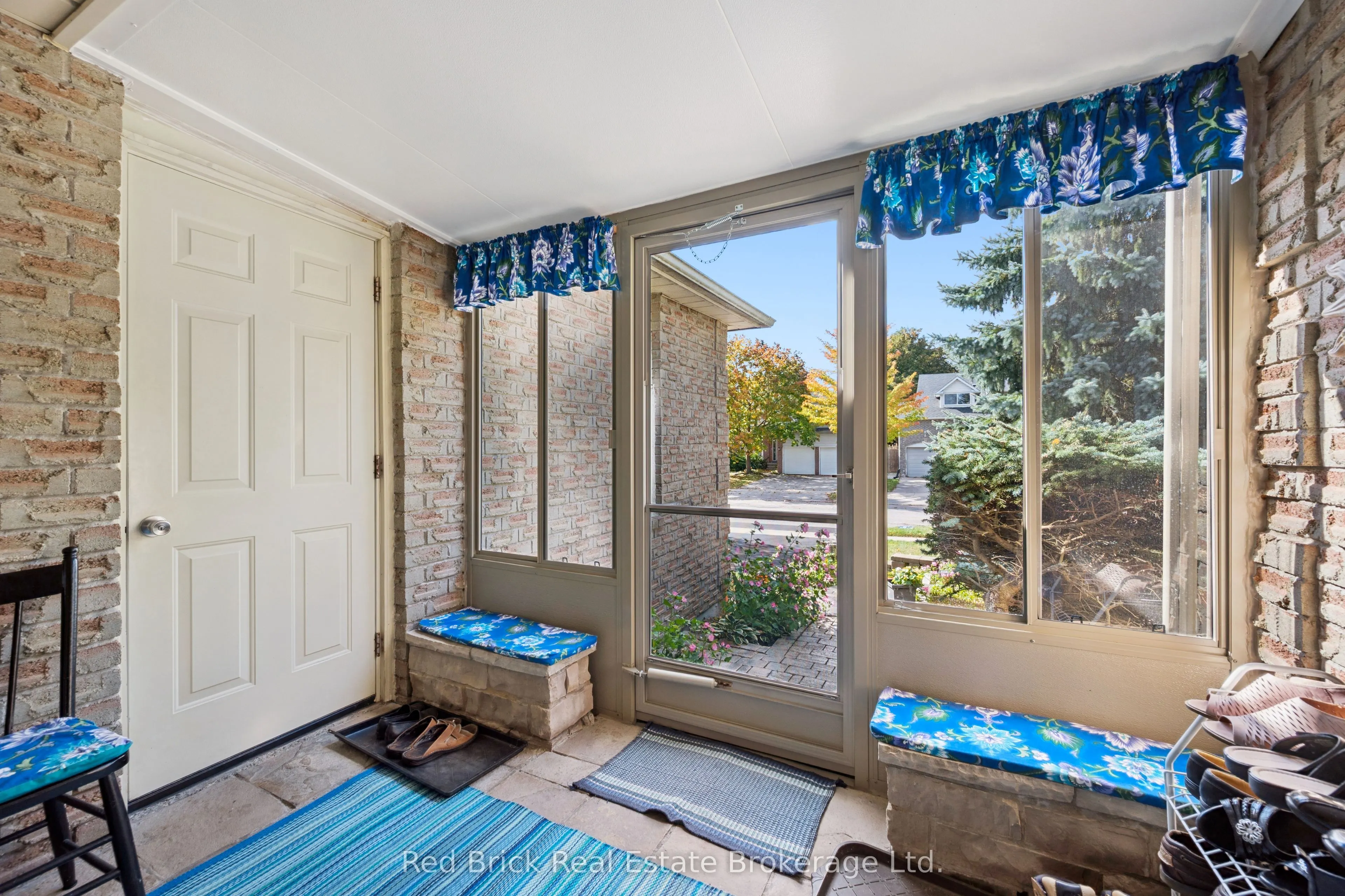 744 Woodhill Drive
