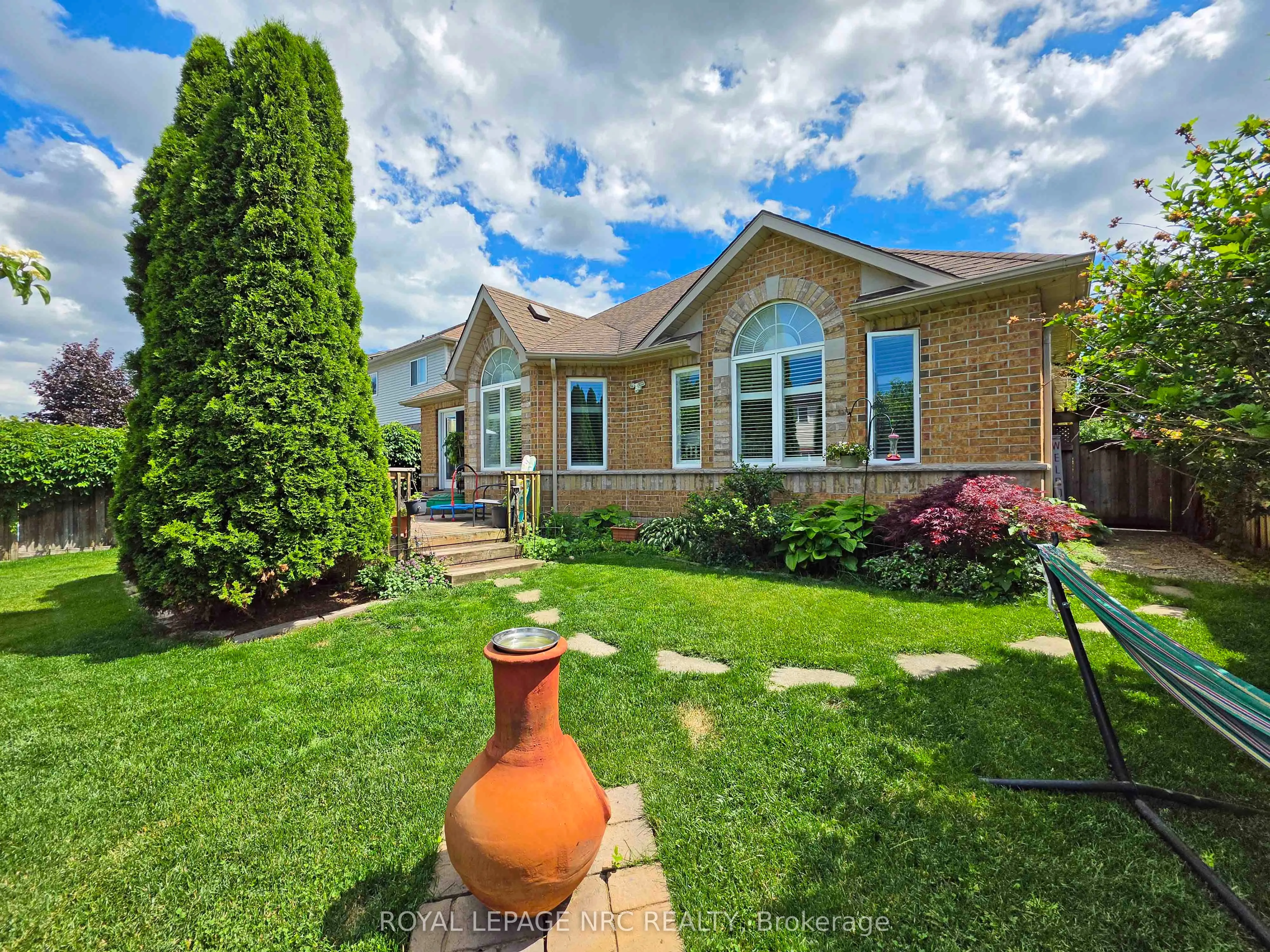 65 MCCAFFERY Crescent