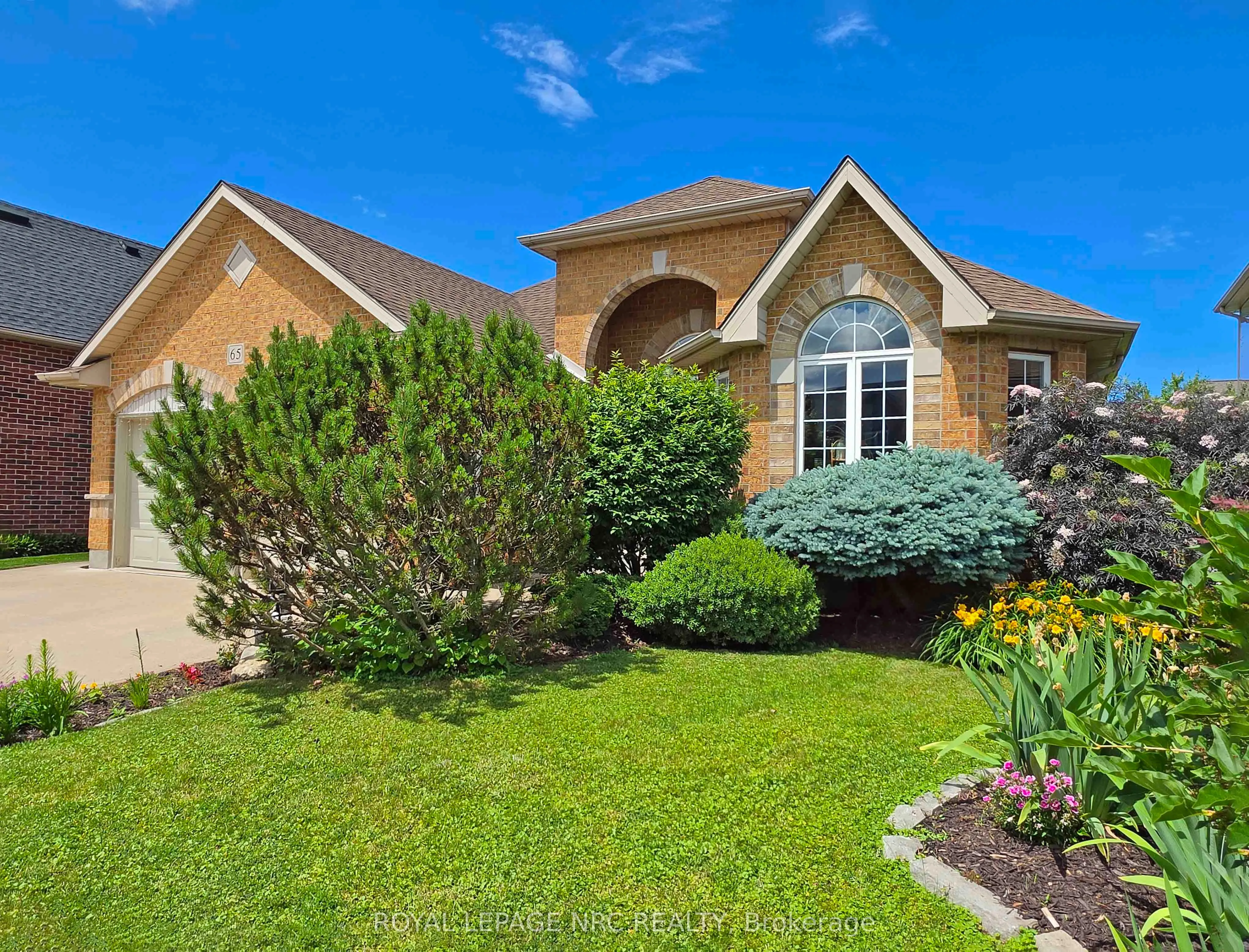 65 MCCAFFERY Crescent