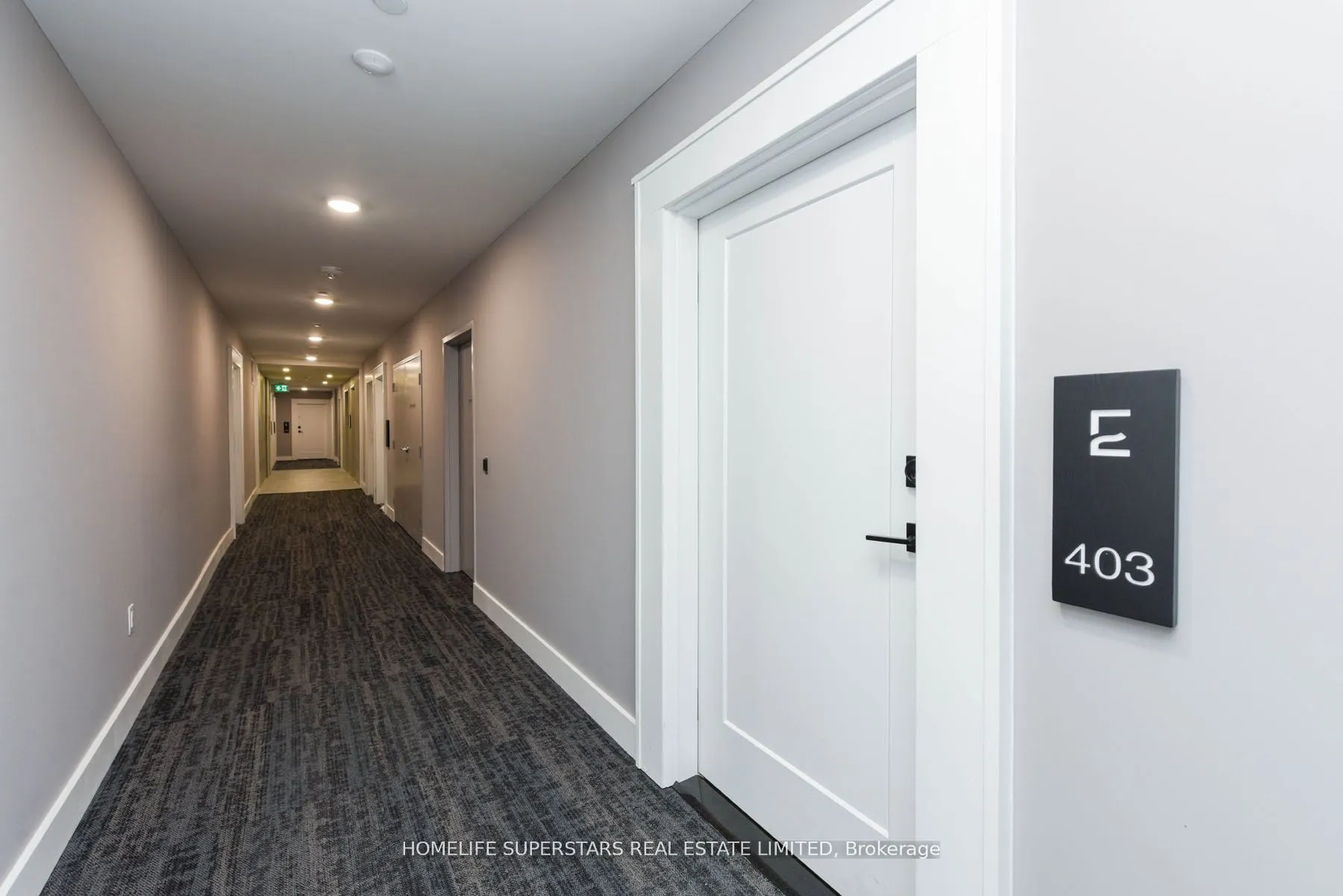 71 WYNDHAM Street S #403