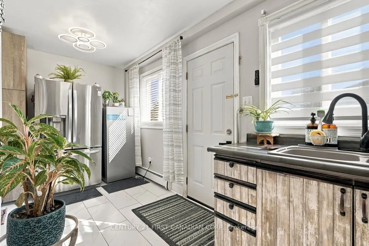 1443 Huron Street #2