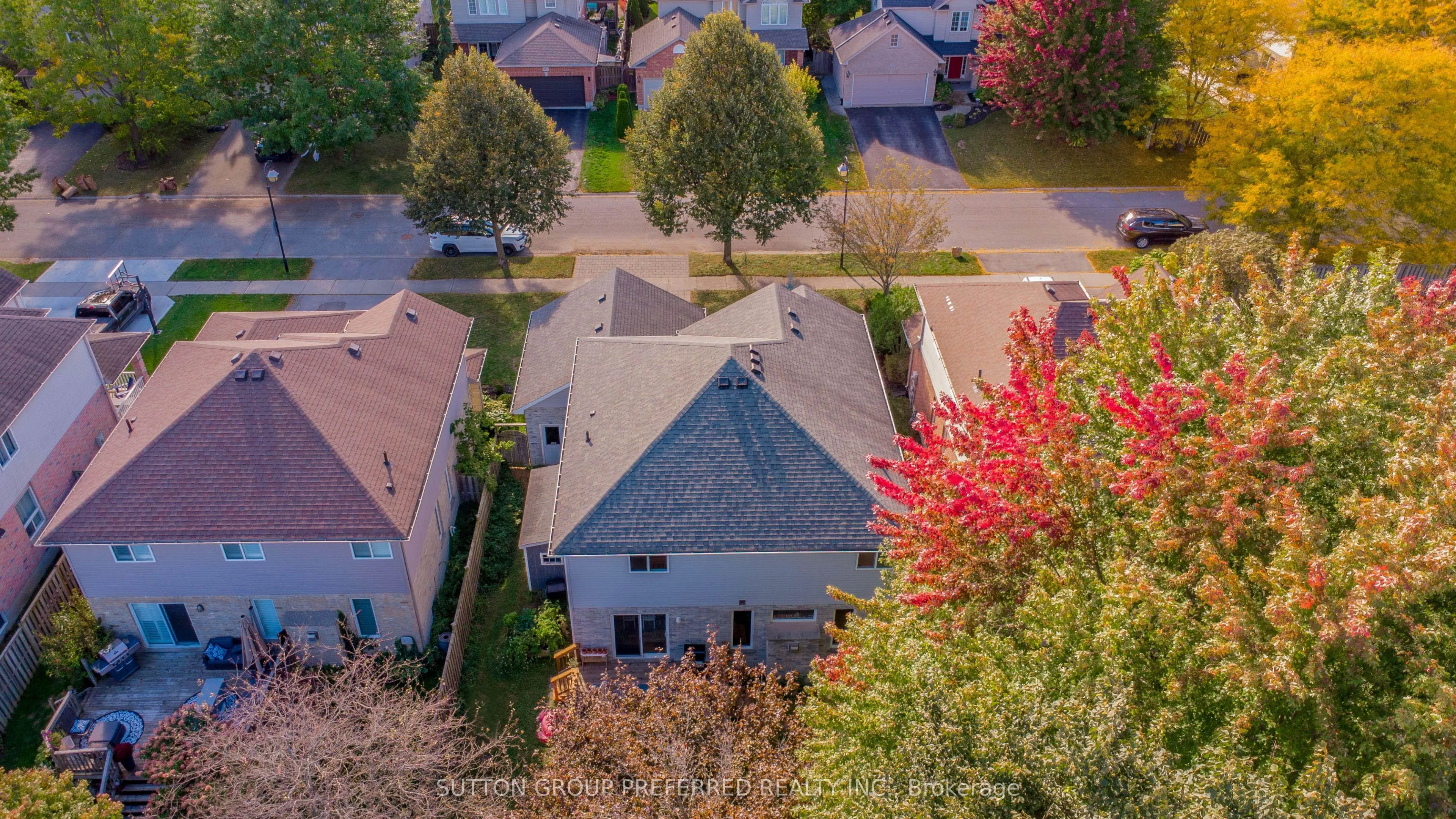 105 Richmeadow Crescent