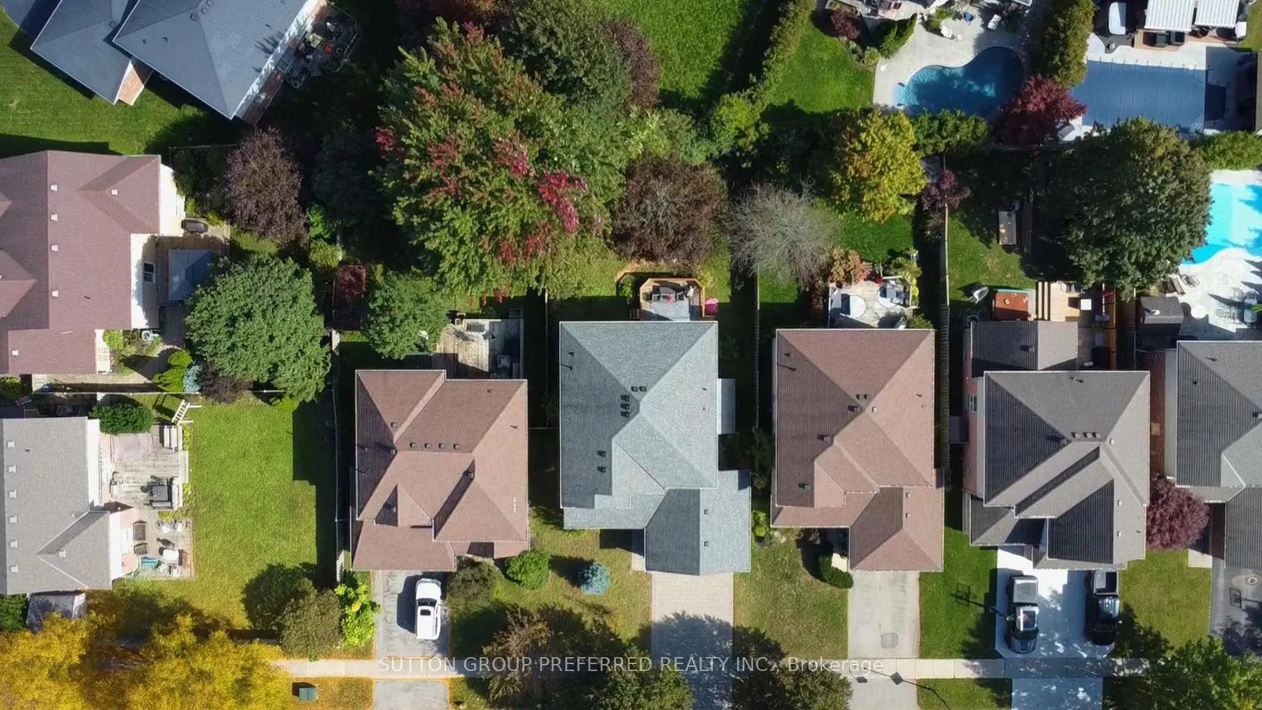 105 Richmeadow Crescent