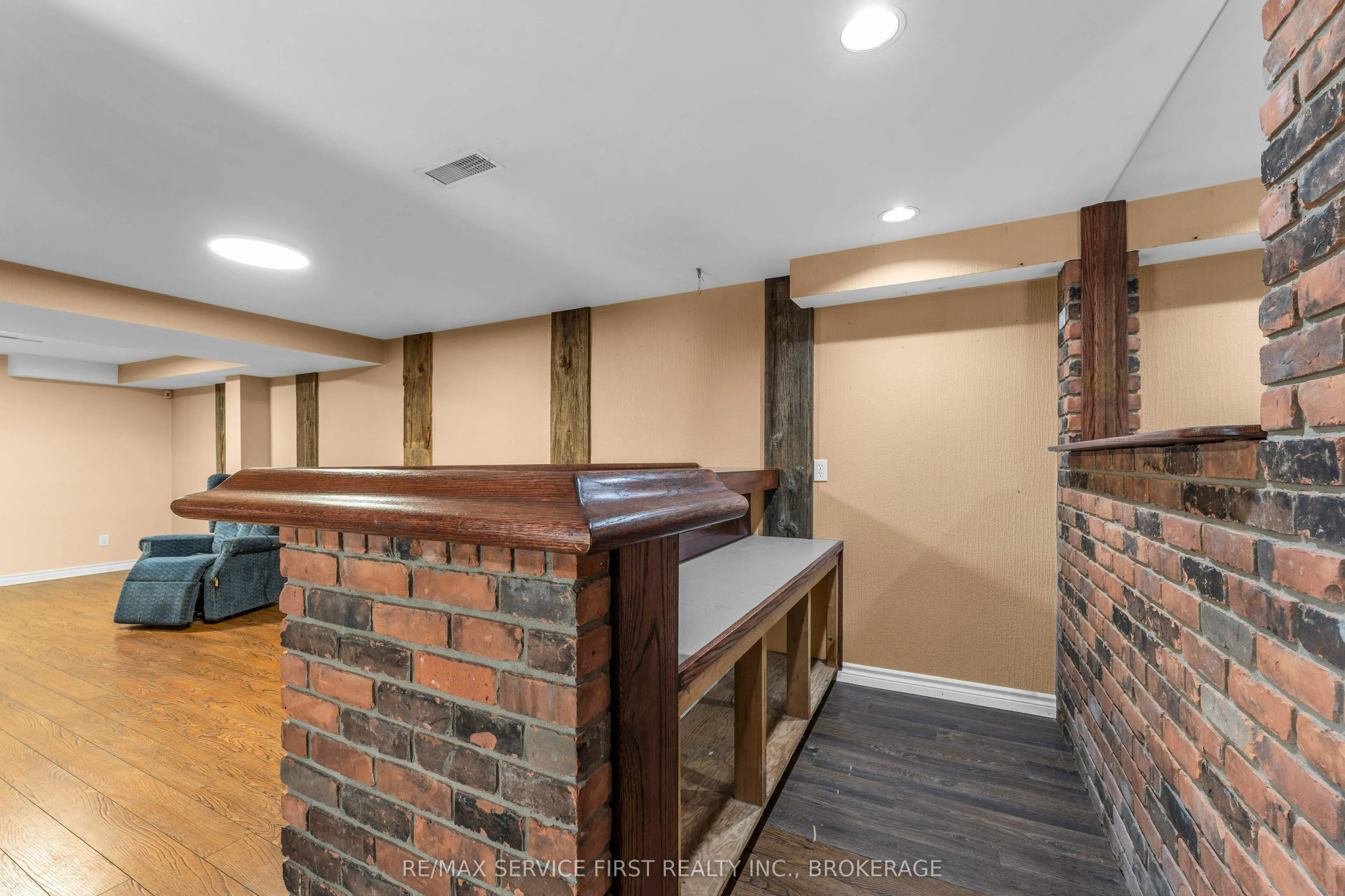 363 Waterloo Drive