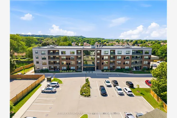 3998 Victoria Avenue #405