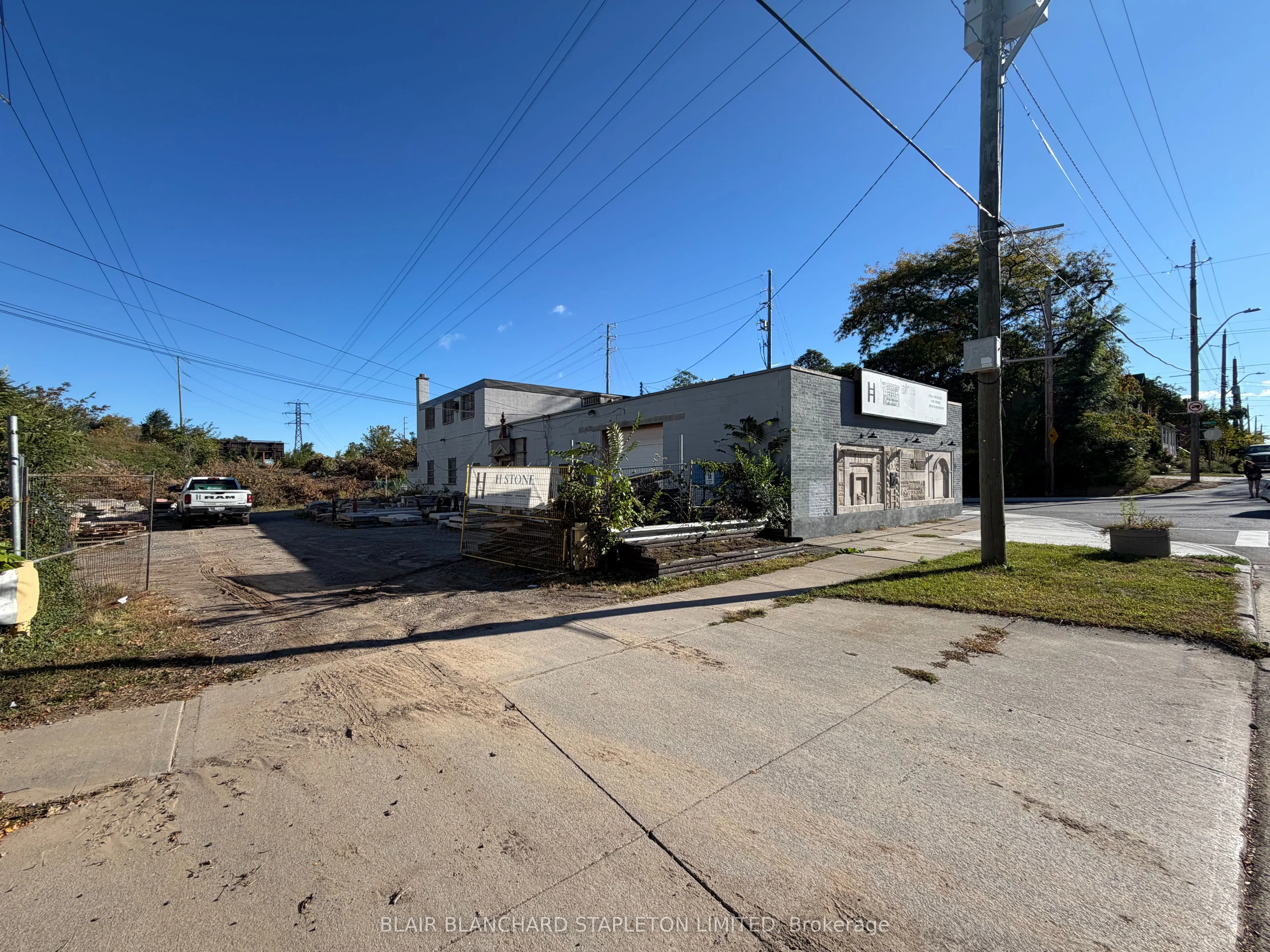 33 Princess Street