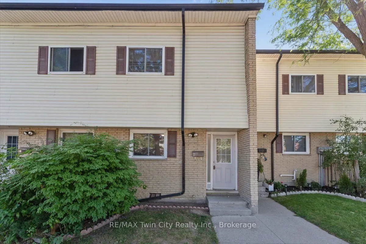 211 Veronica Drive #8