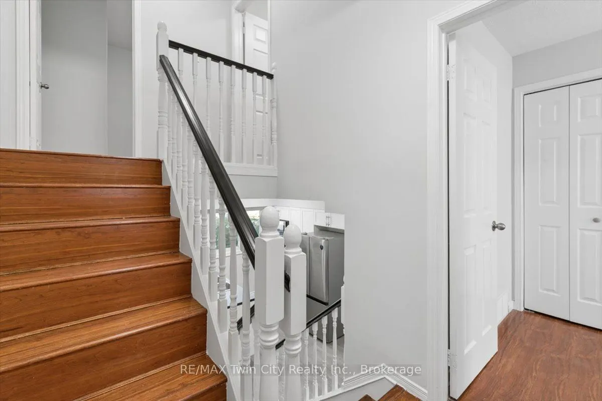 211 Veronica Drive #8