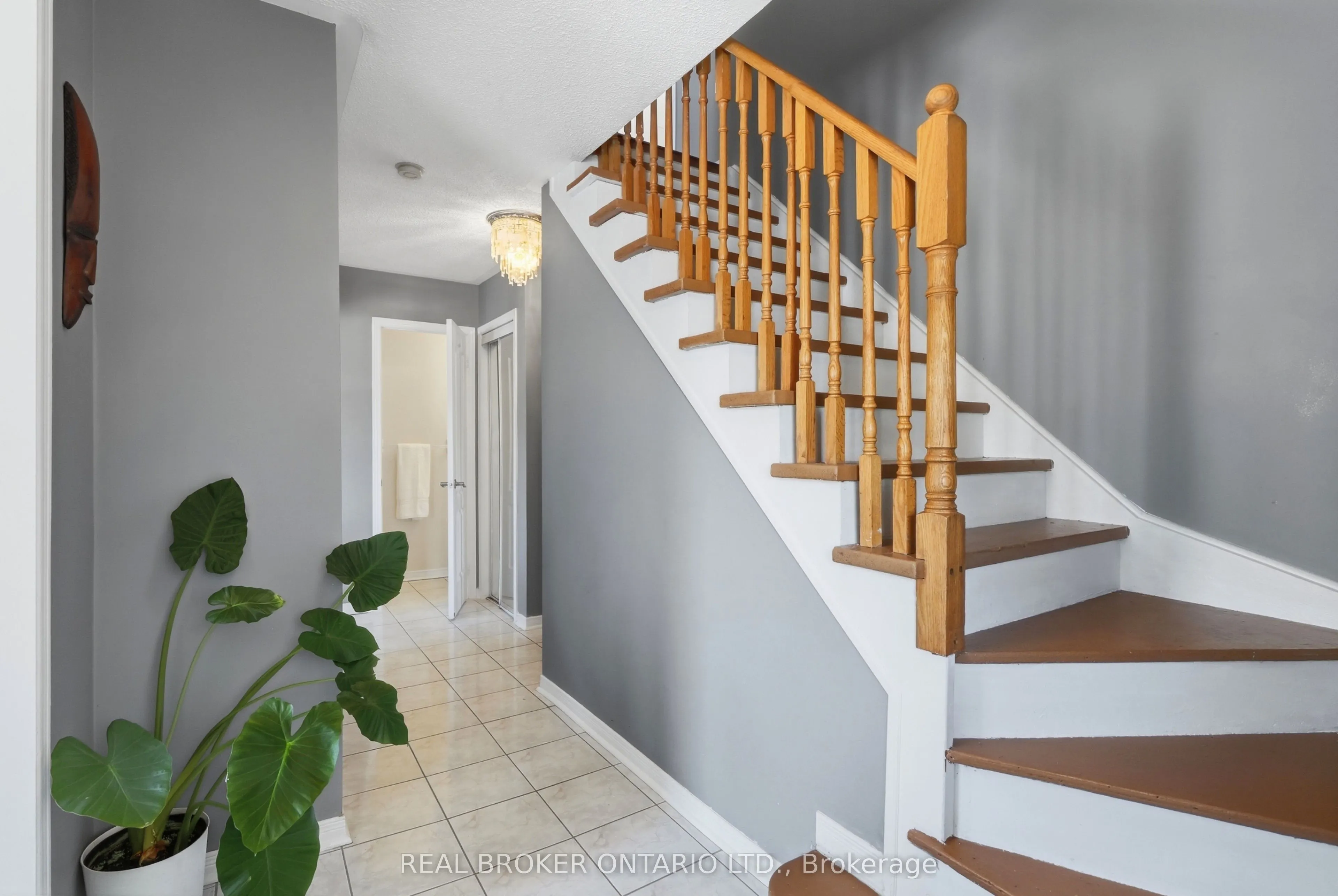 148 Rockhaven Lane