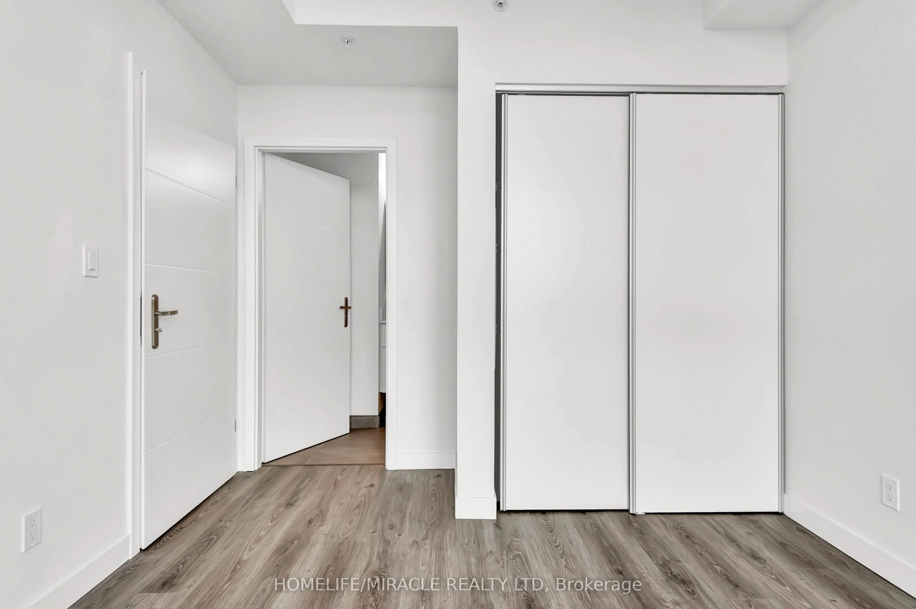 60 Frederick Street #1313