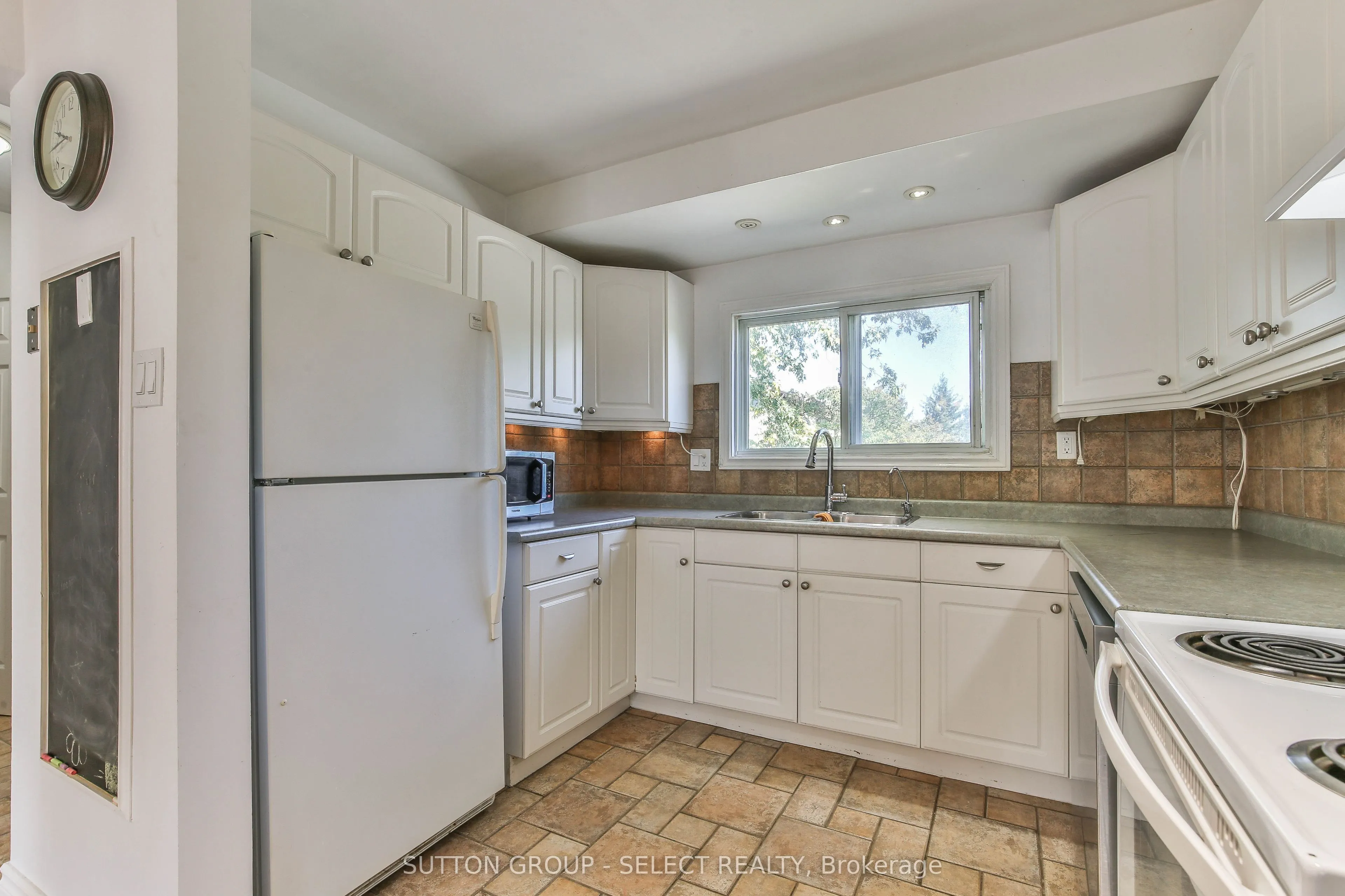 612 Wilkins Street #14