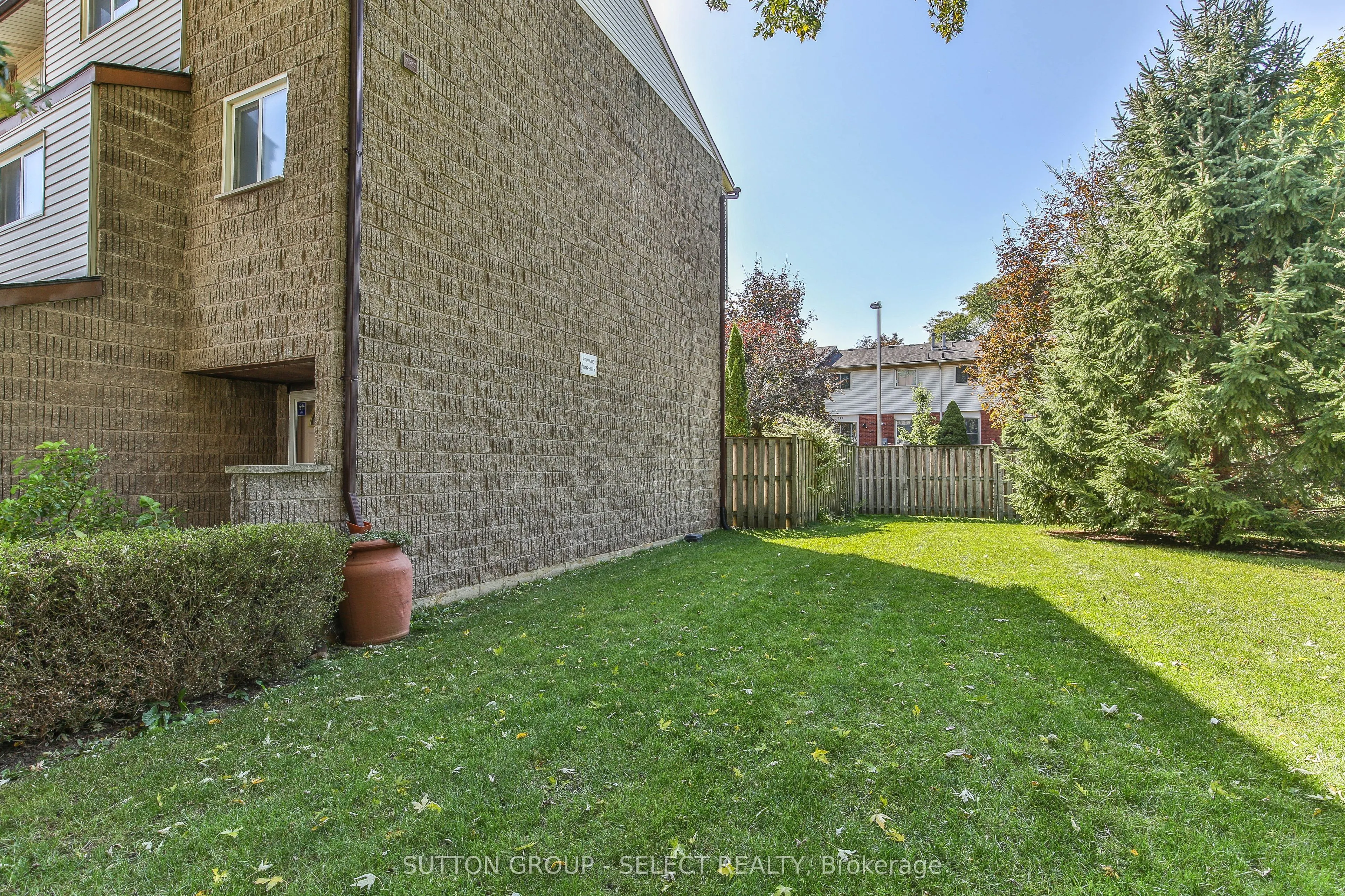 612 Wilkins Street #14