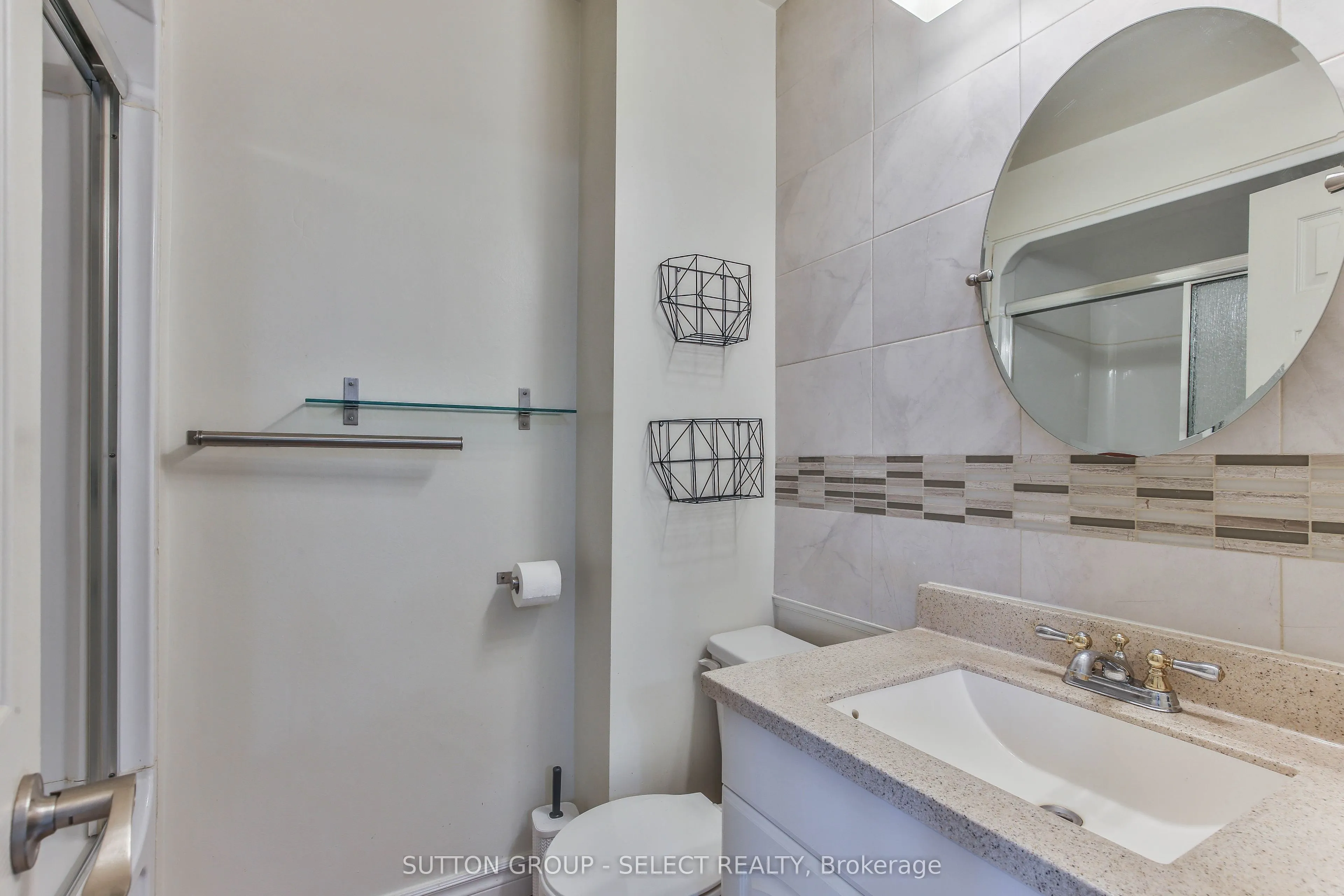 612 Wilkins Street #14