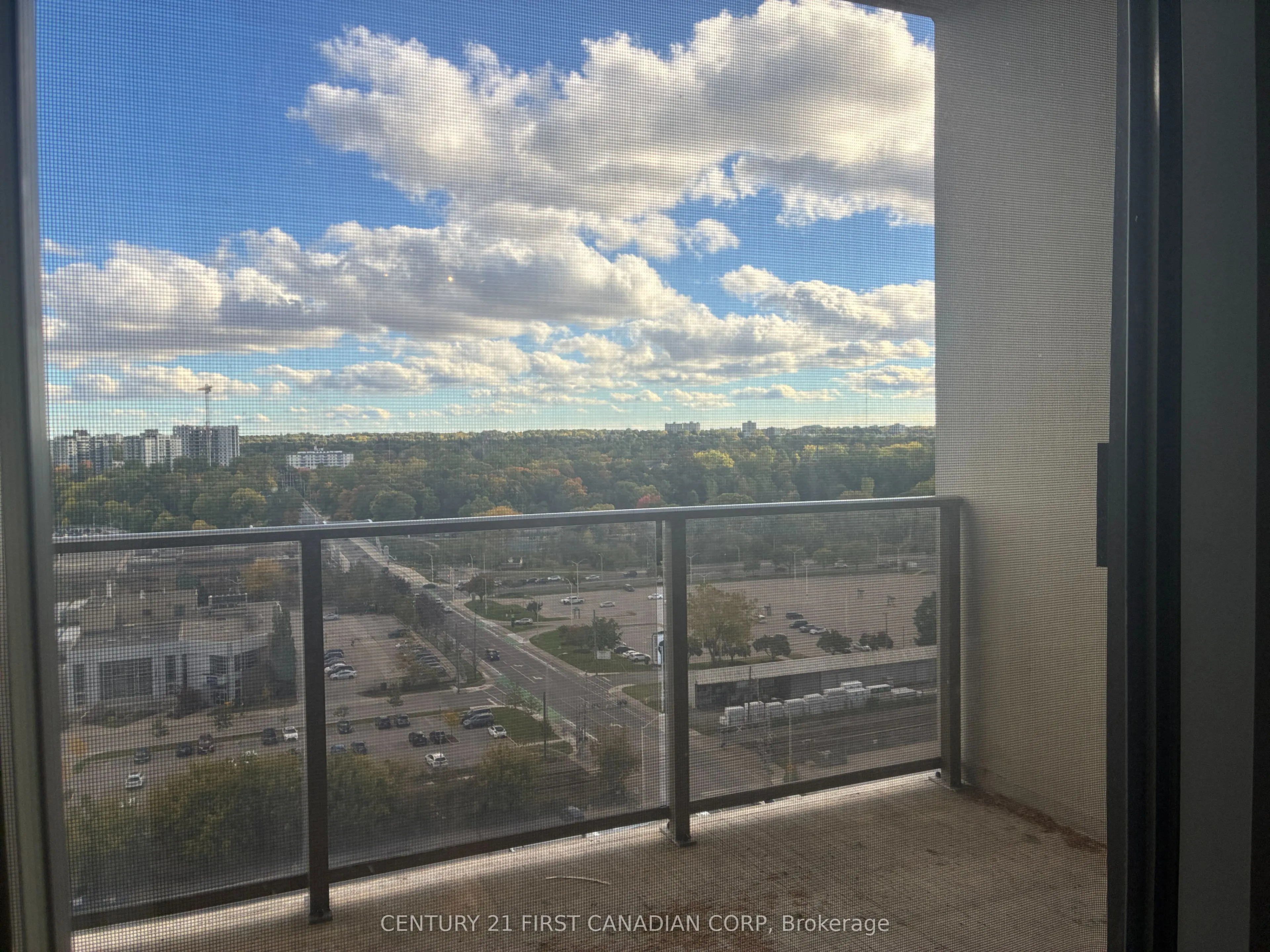 330 Ridout Street N #1506
