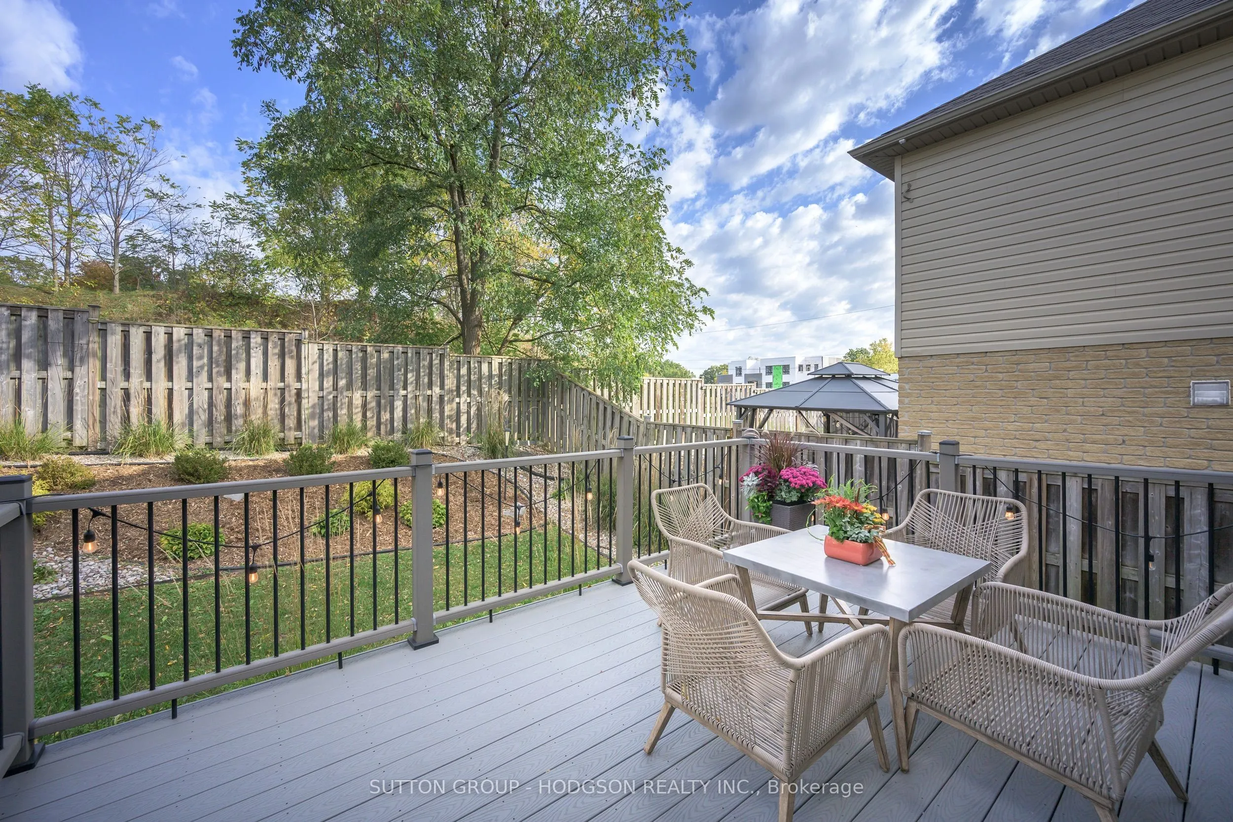 2615 Colonel Talbot Road #8