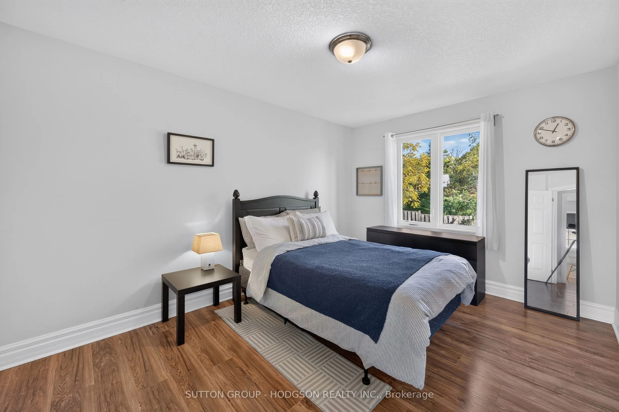 2615 Colonel Talbot Road #8