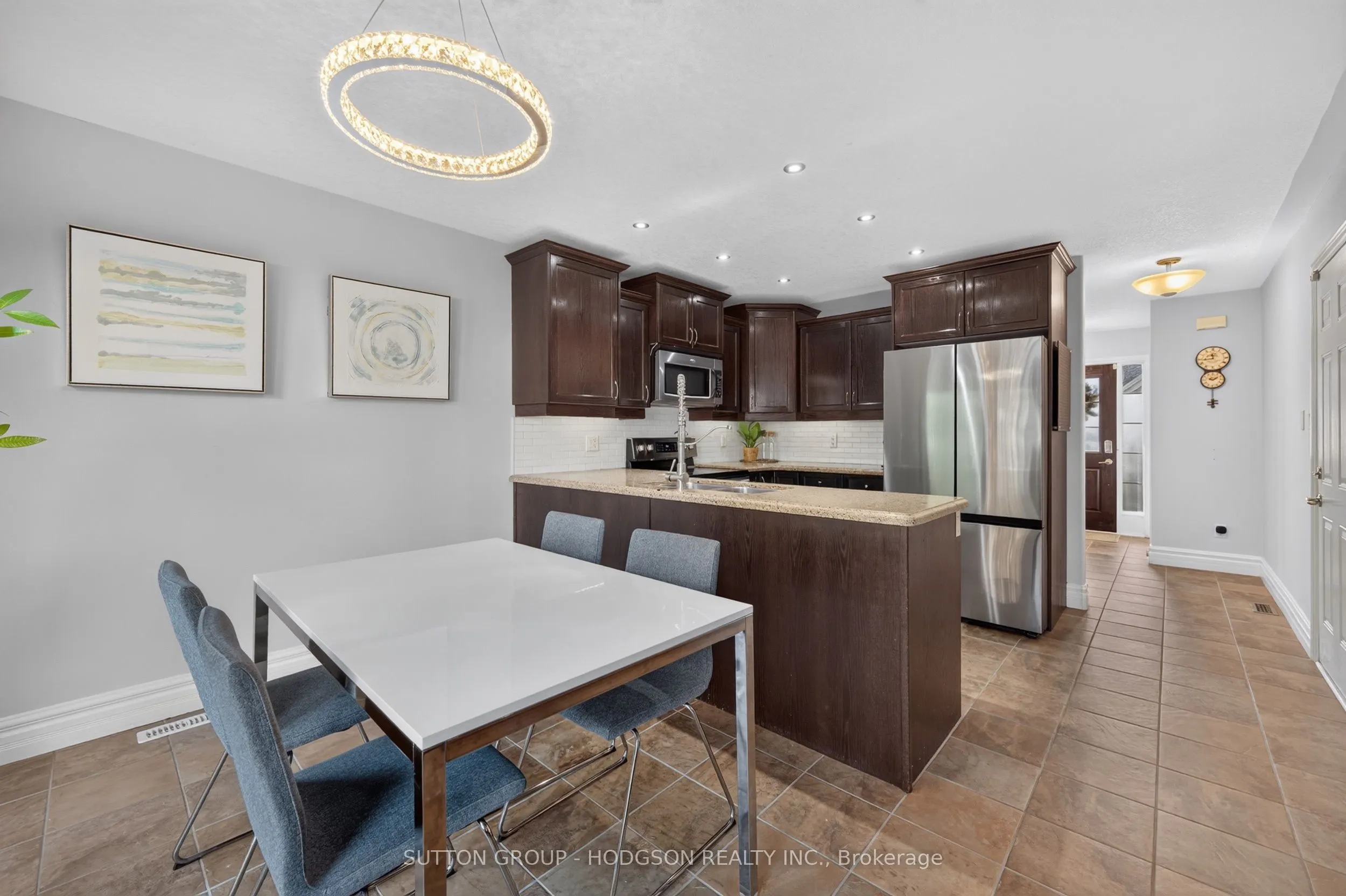 2615 Colonel Talbot Road #8