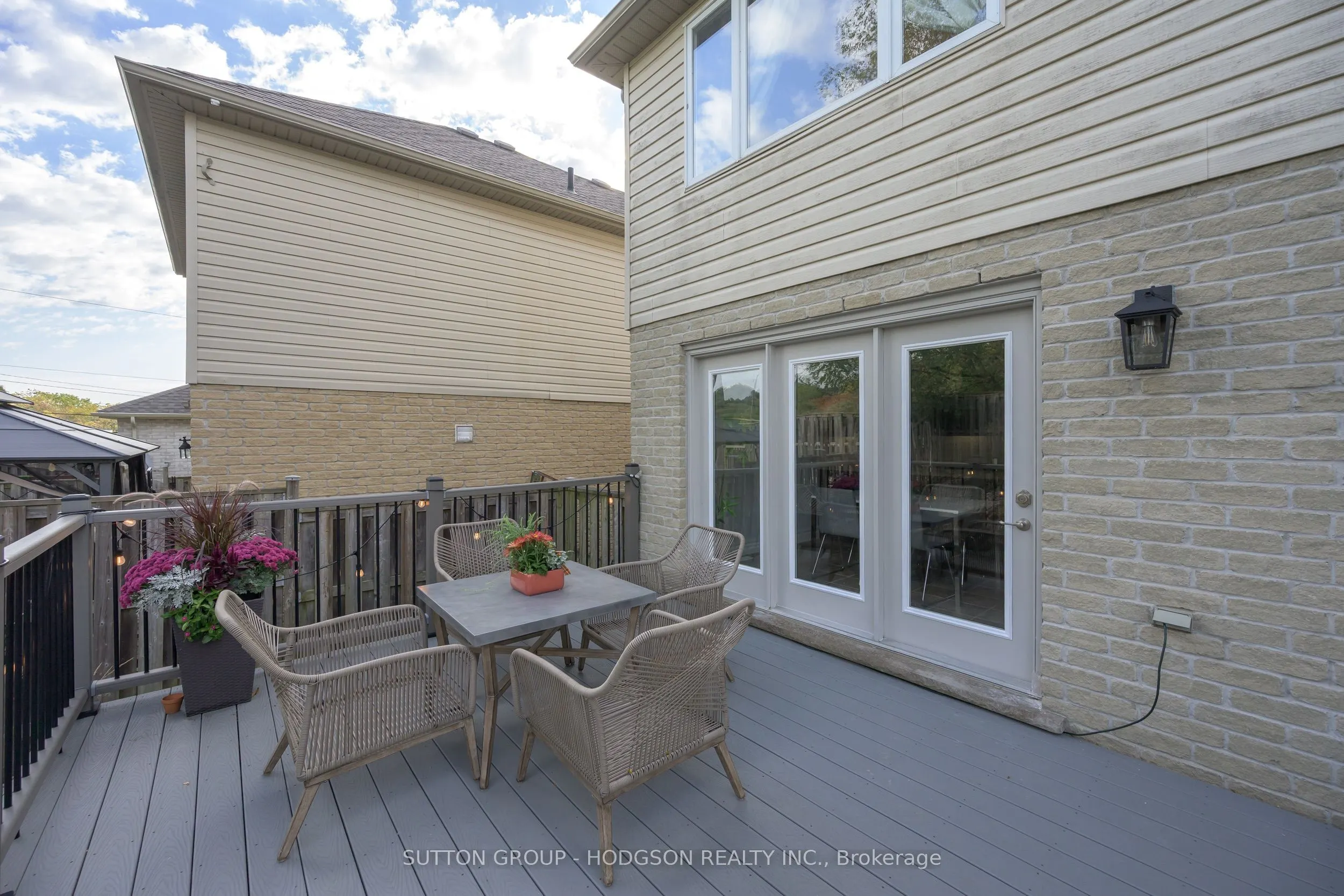 2615 Colonel Talbot Road #8