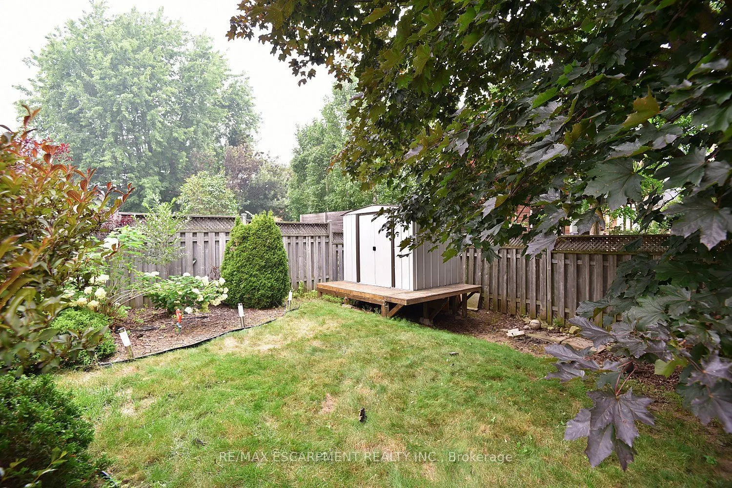 22 Moore Crescent