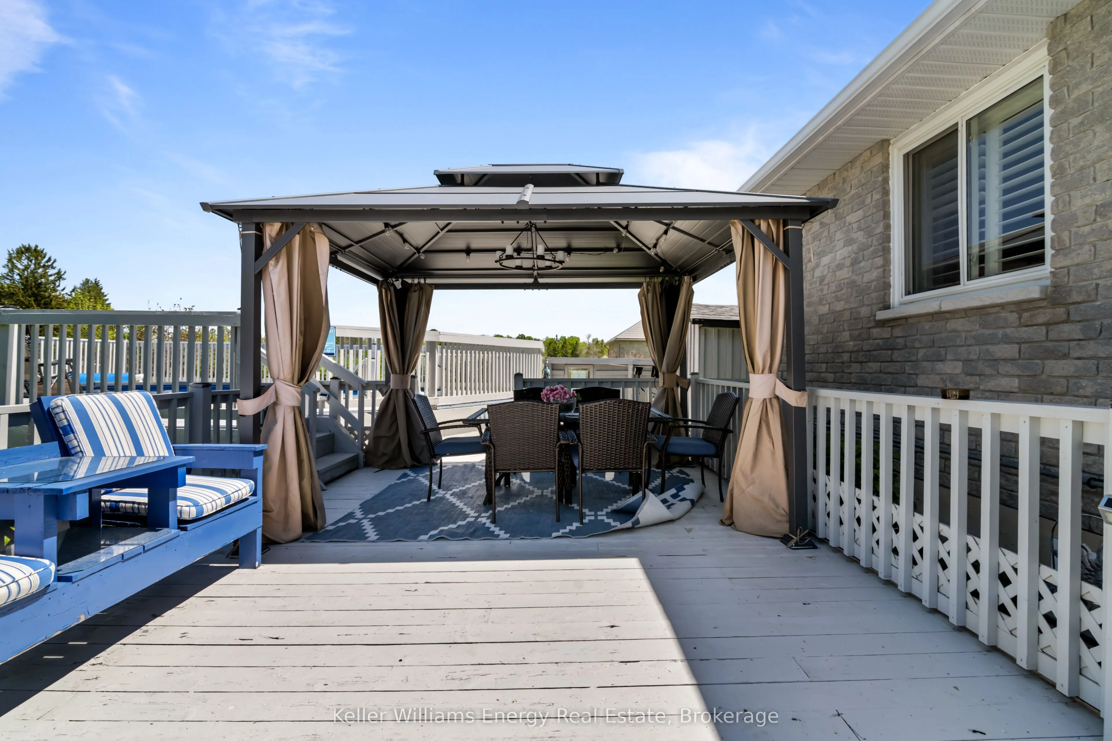 18 Applewood Drive