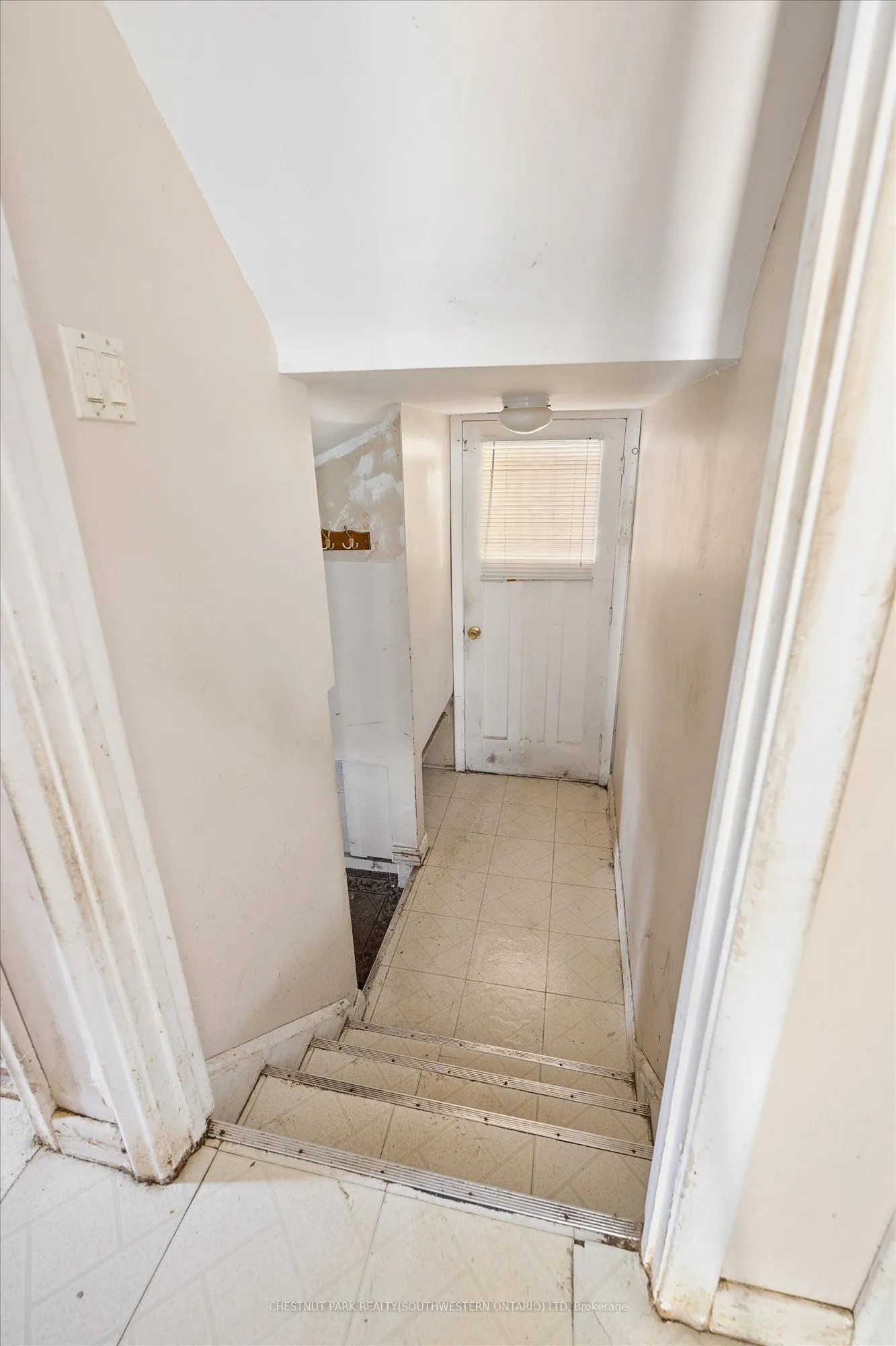2 Lincoln Crescent