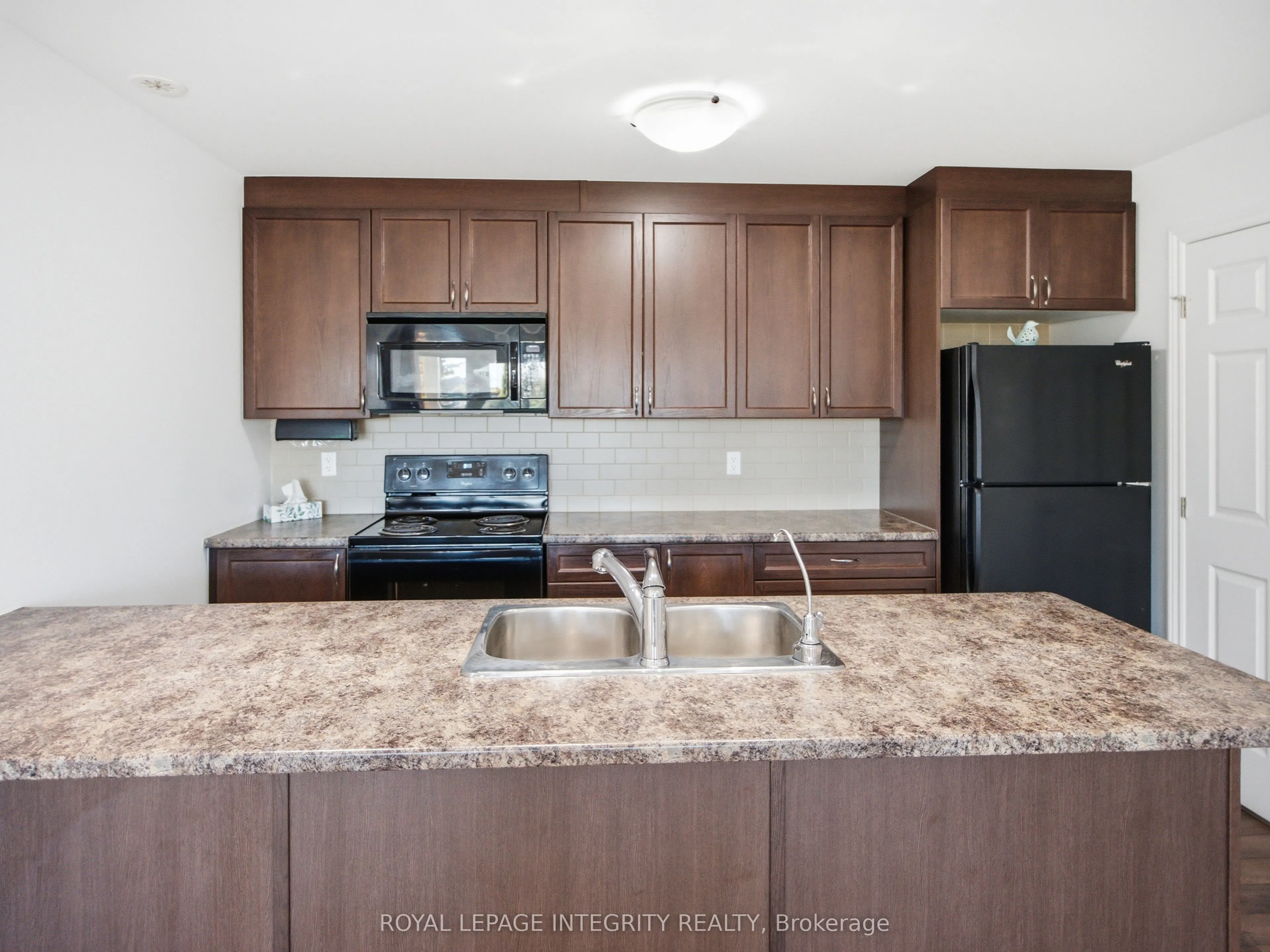 103 Fraser Fields Way #I