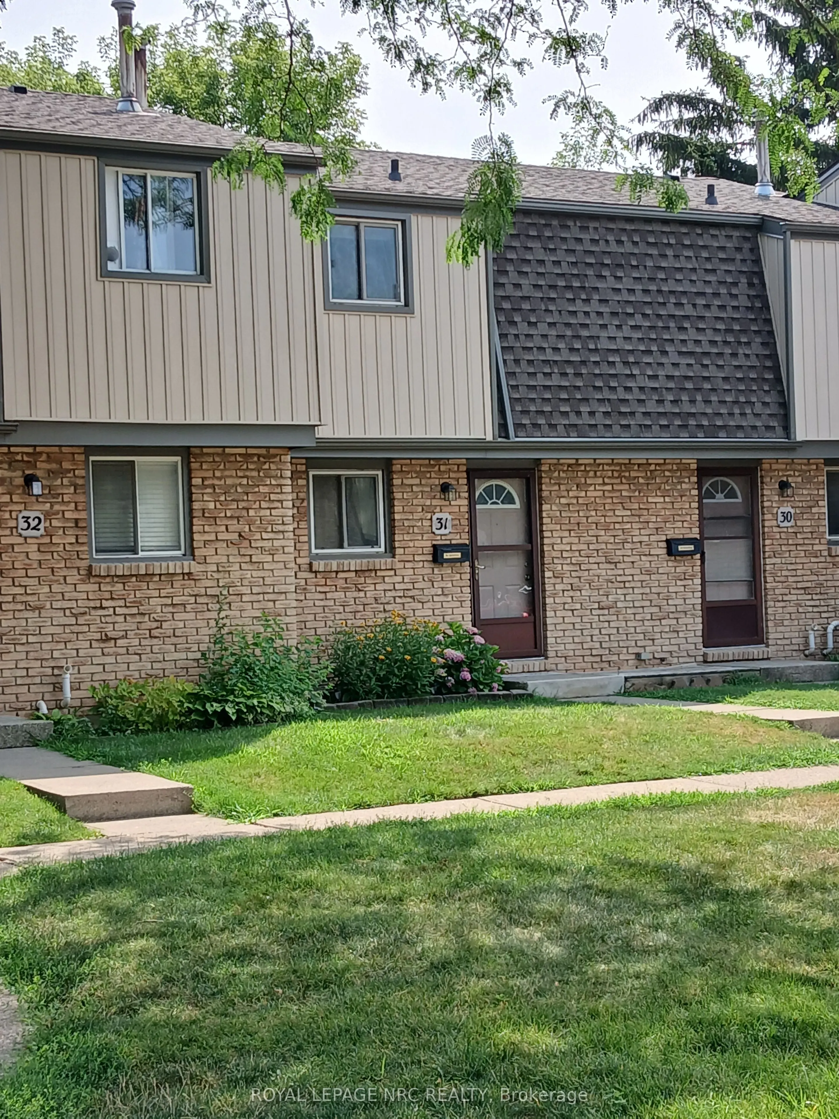 302 Vine Street #31