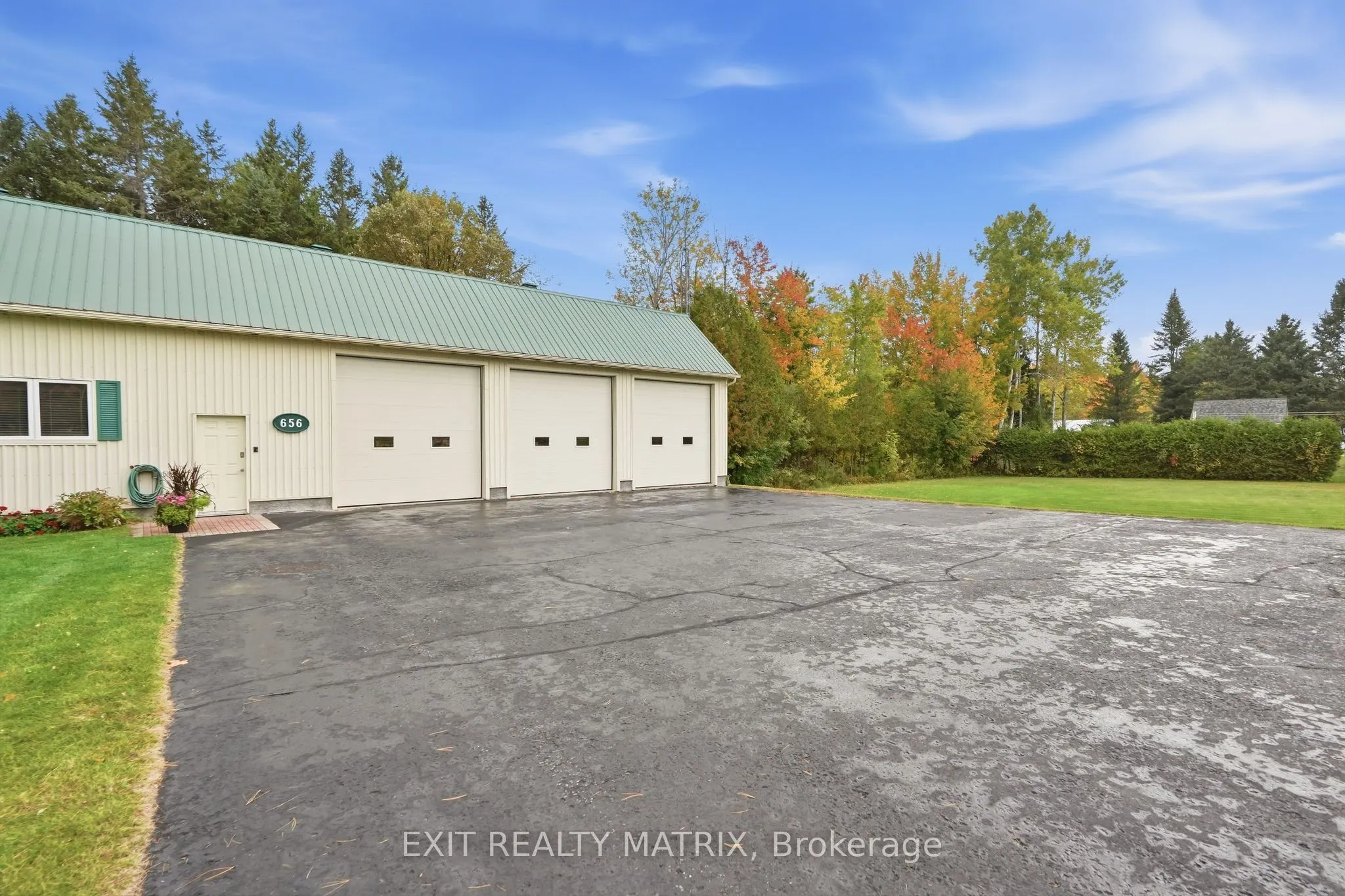 656 Ch Station Road