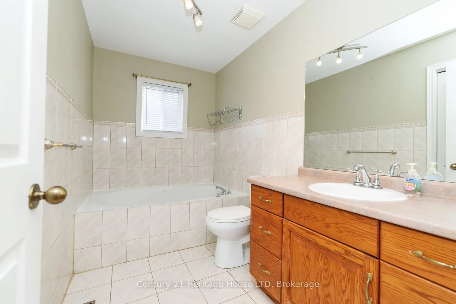 361 Antoinette Road