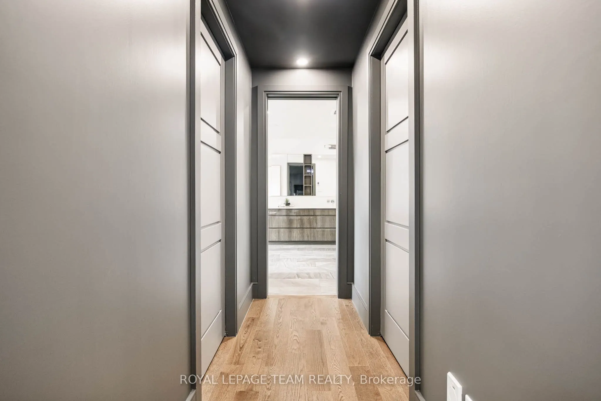 521 Westminster Avenue