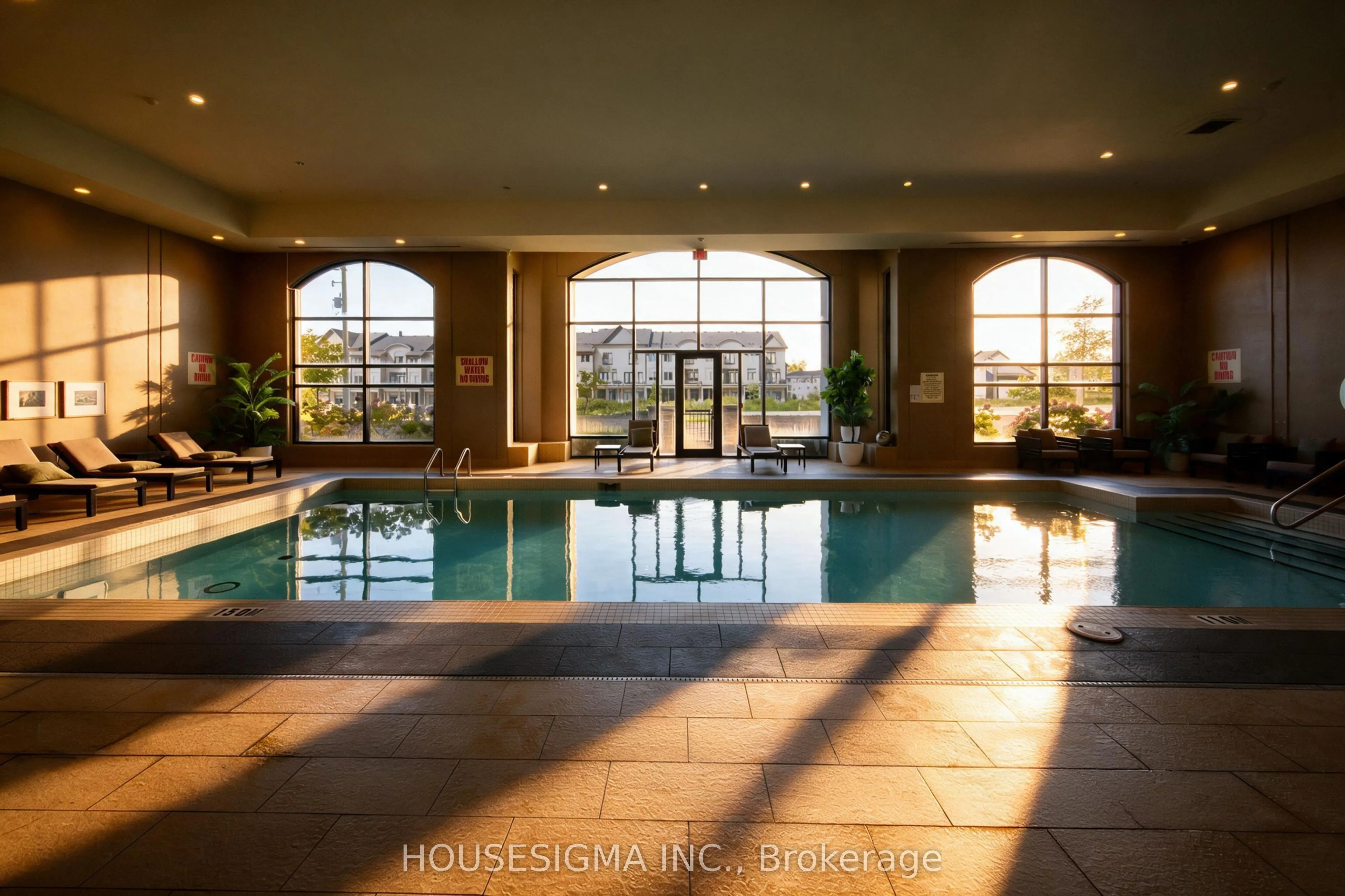 240 Villagewalk Boulevard #903