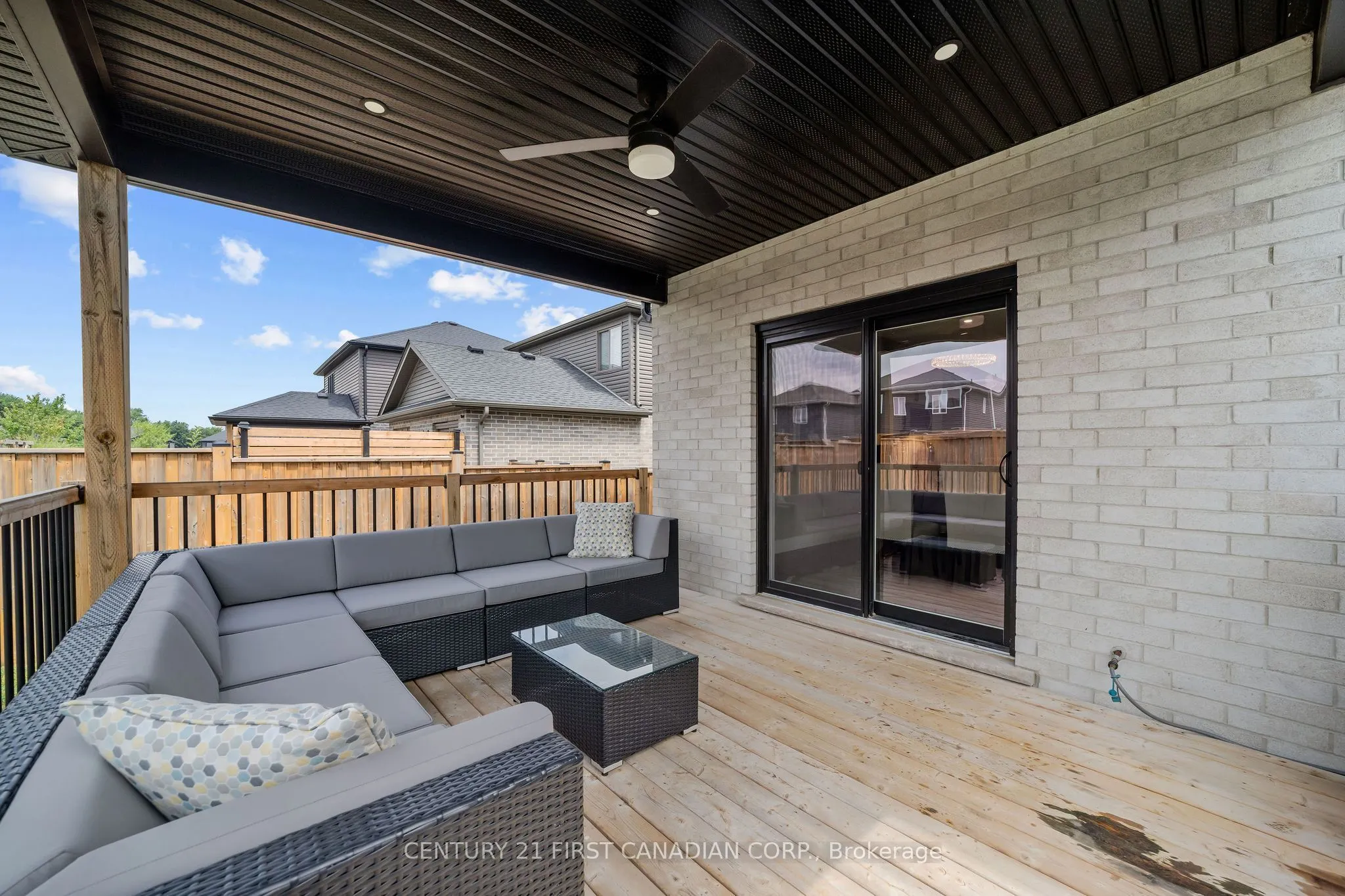 15 NICHOLSON Street