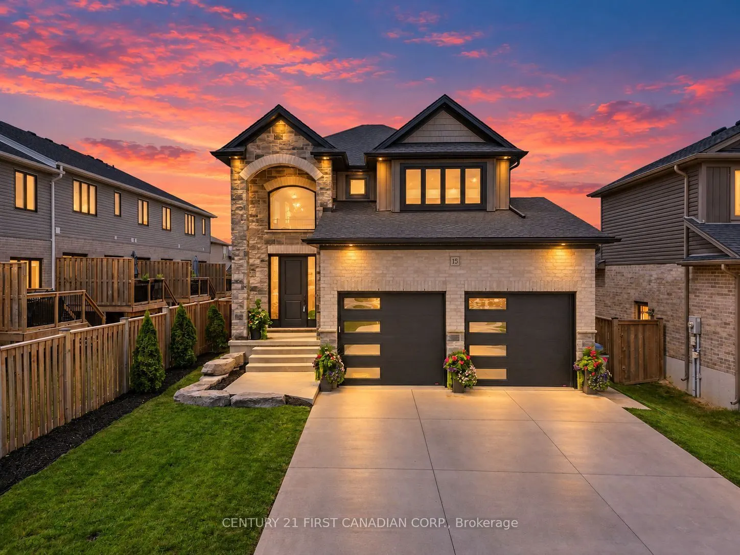 15 NICHOLSON Street