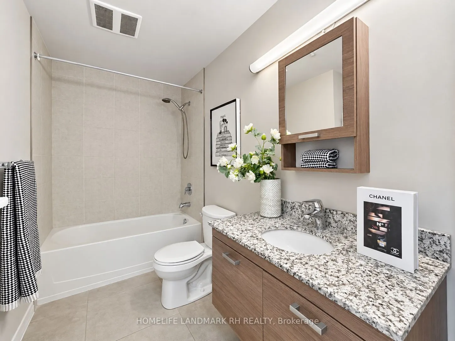 280 Lester Street #210