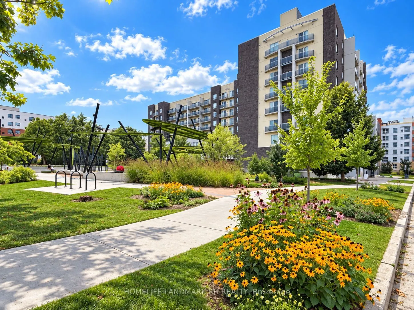 280 Lester Street #210