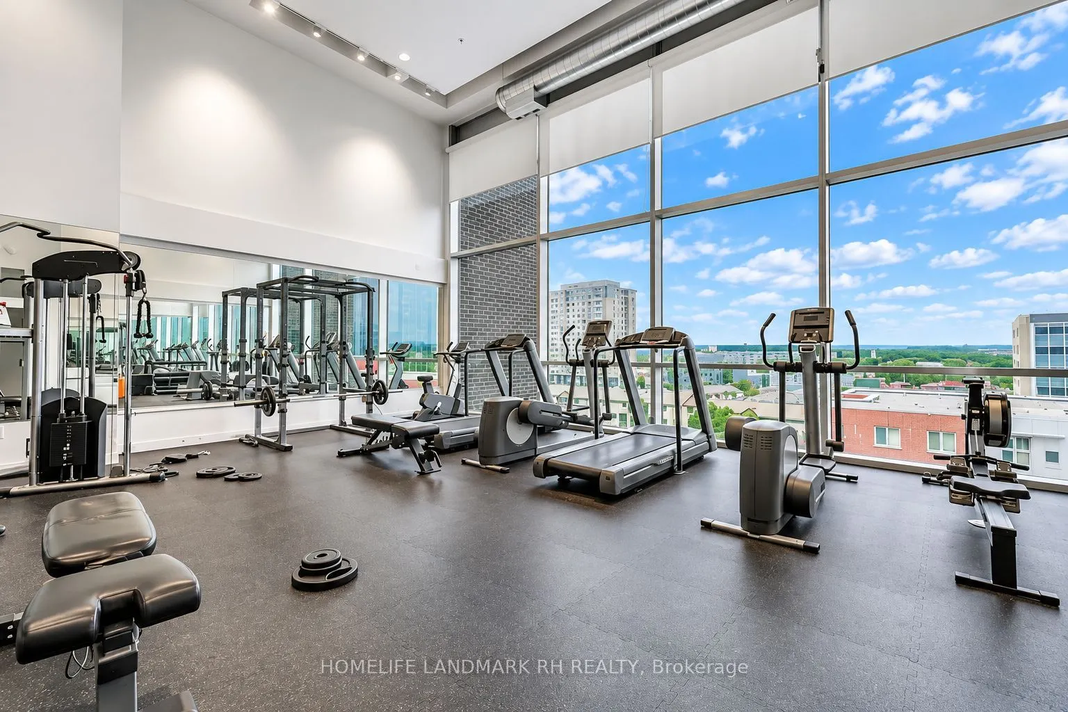 280 Lester Street #210