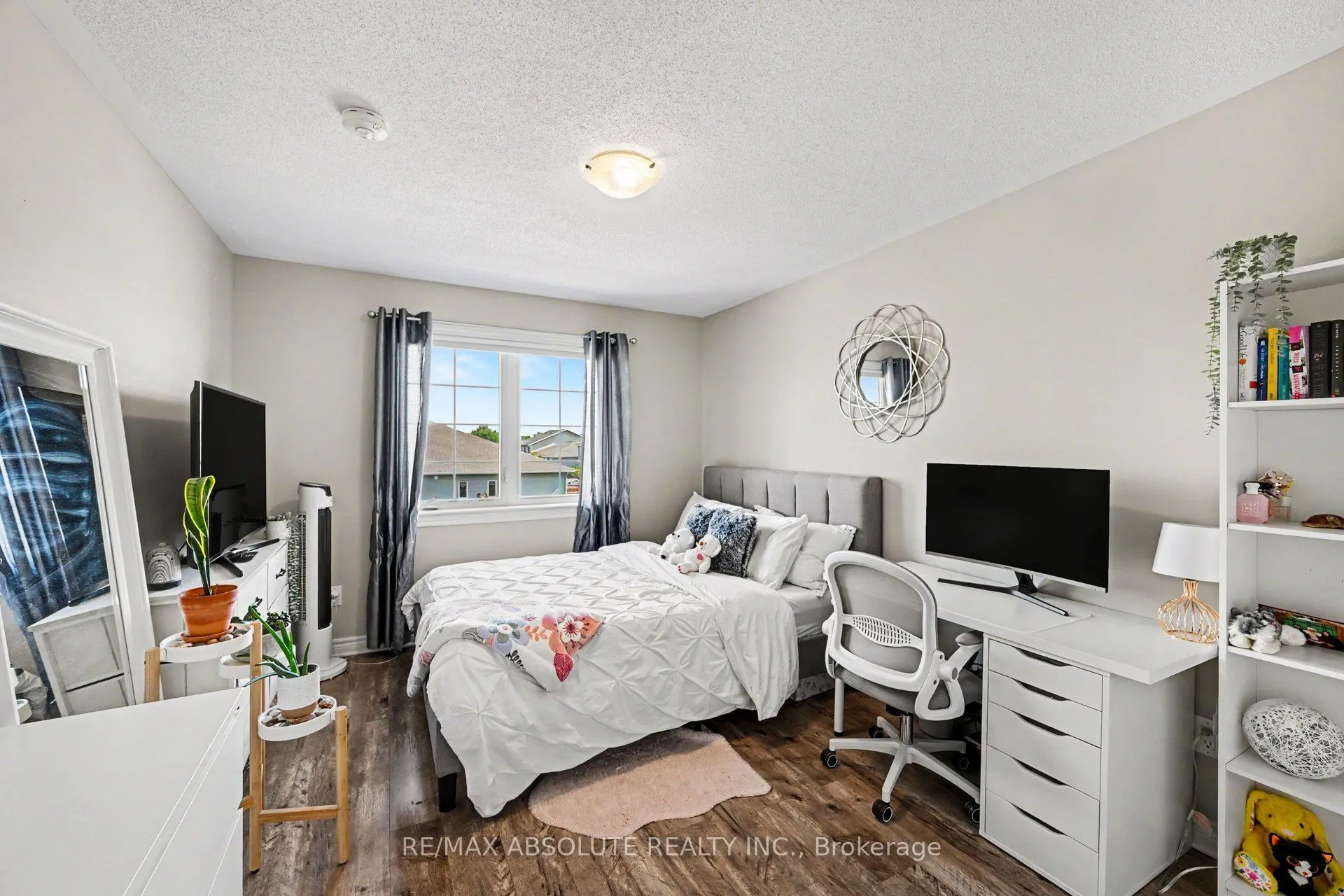 96 Bellwood Drive