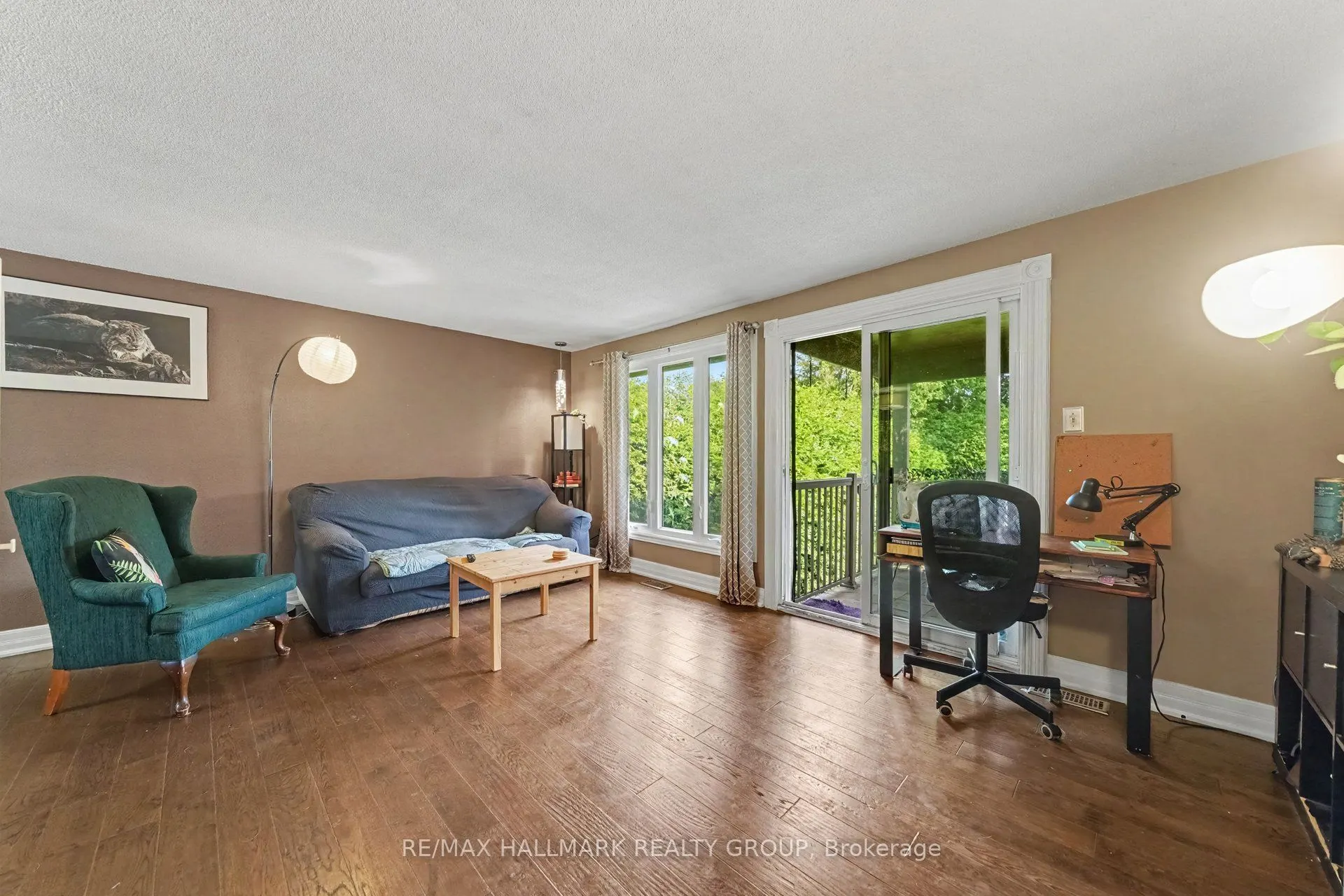 5 Lansfield Way