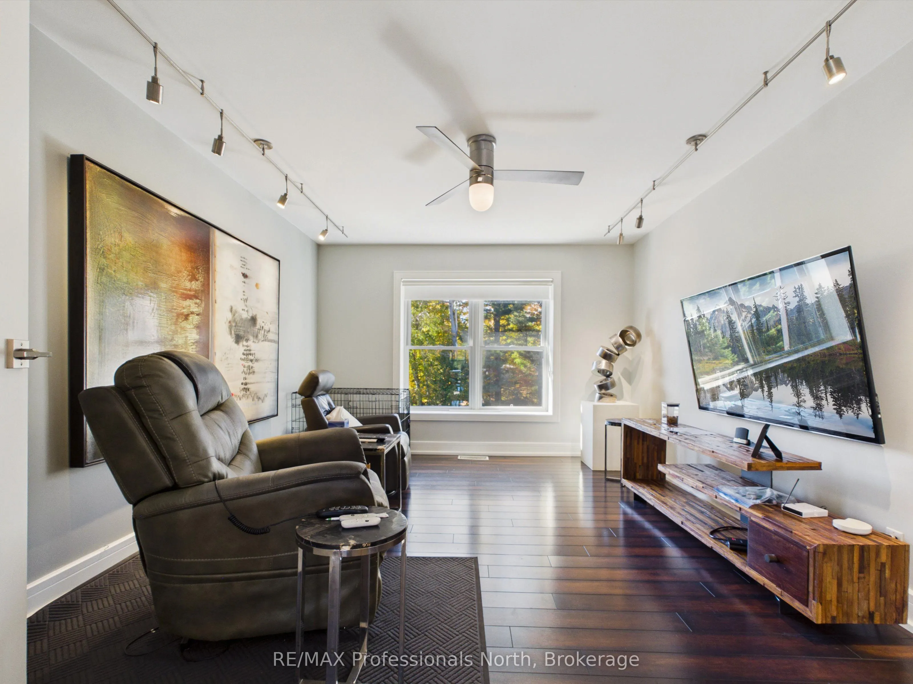 10A KIMBERLEY Avenue #405