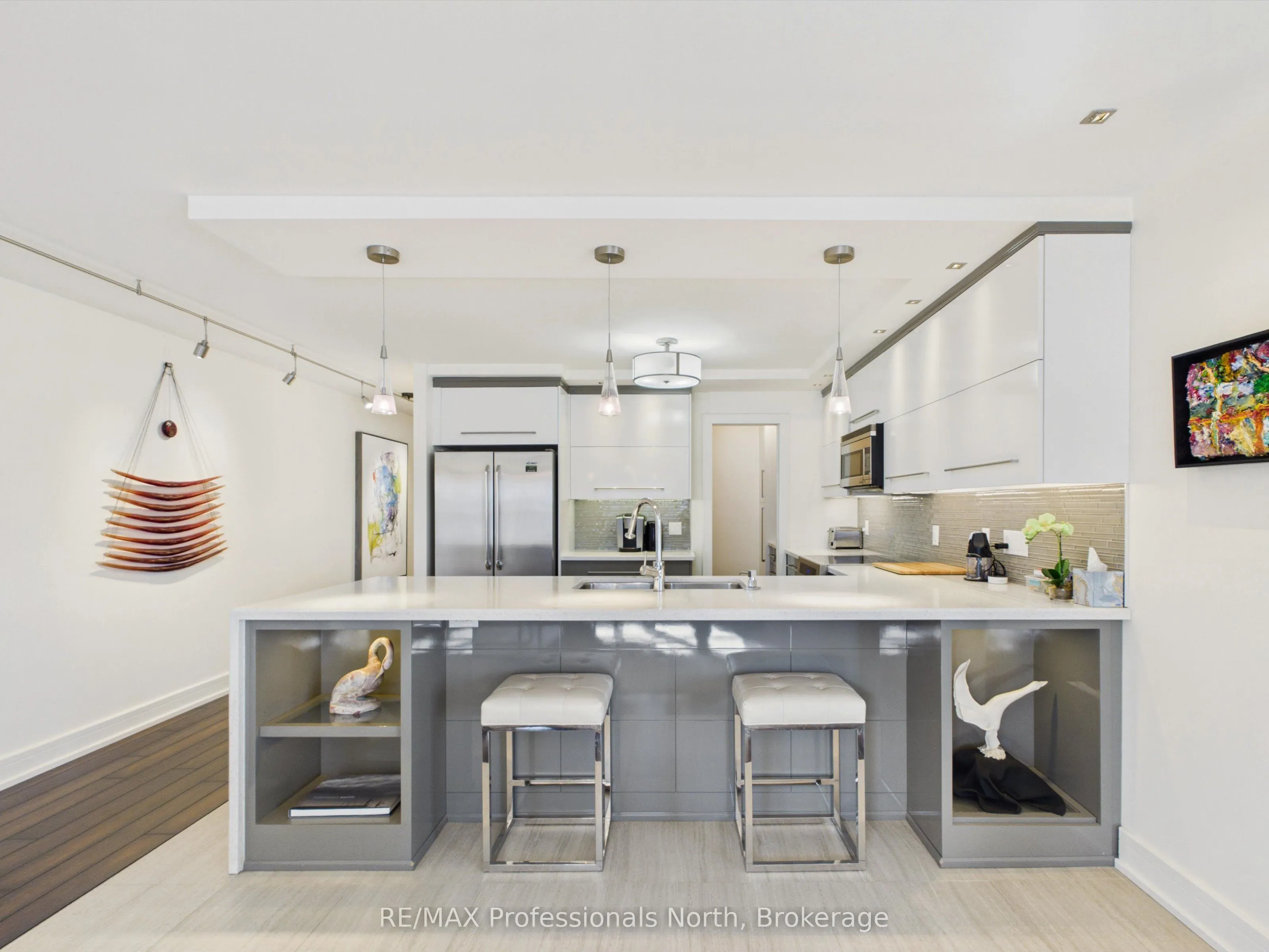 10A KIMBERLEY Avenue #405