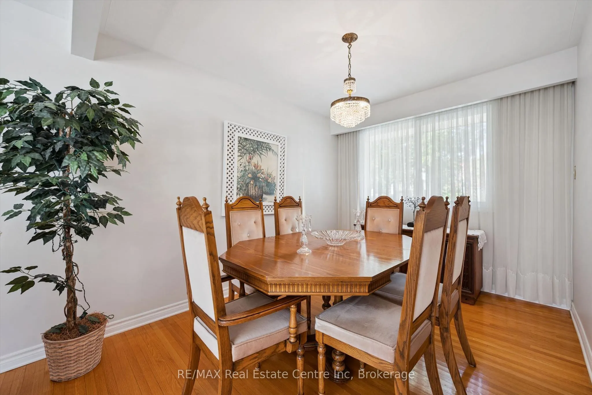 47 Lambert Crescent